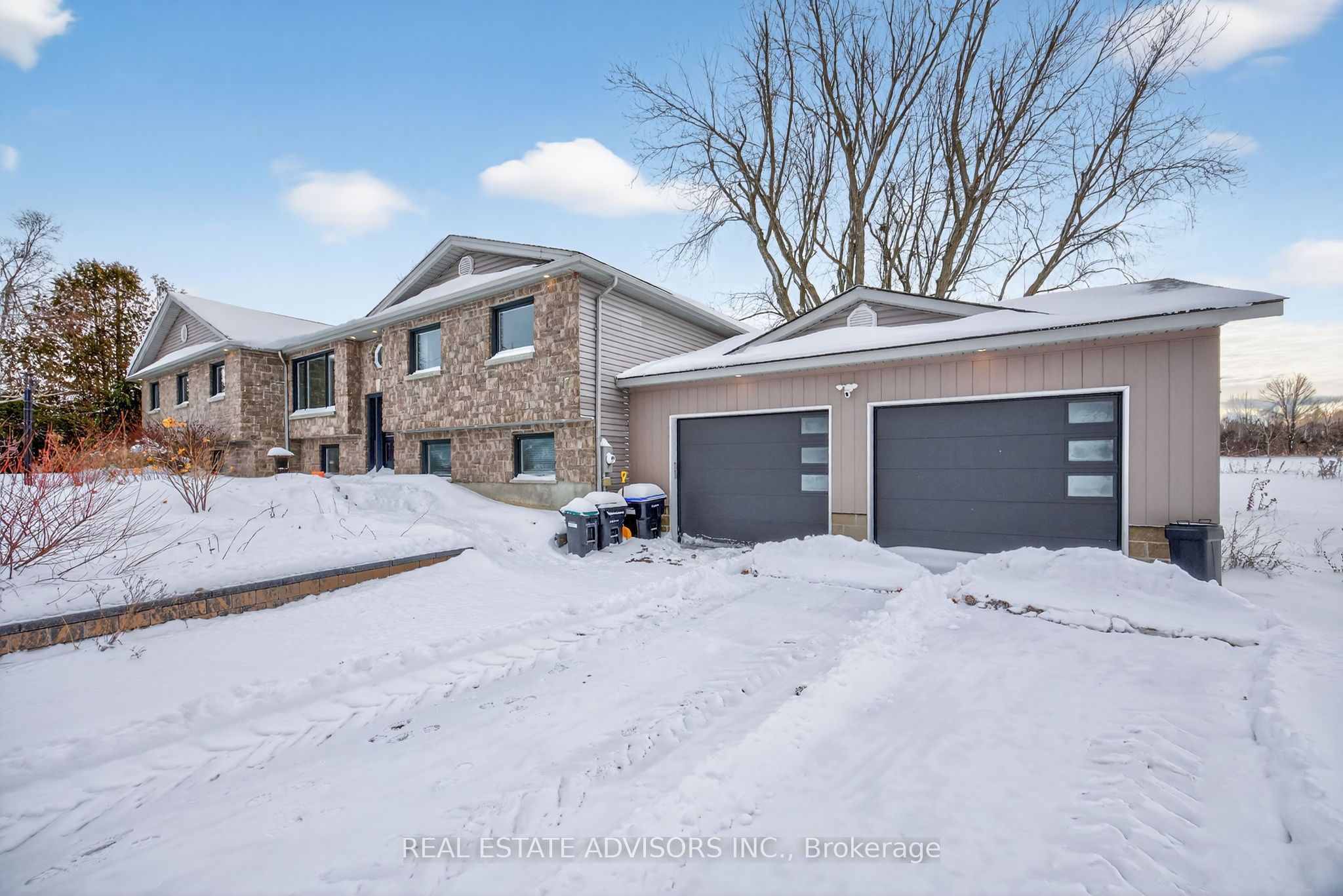 1563 15 16 Side Road E, Oro-Medonte, ON L0L 1T0 photo 4