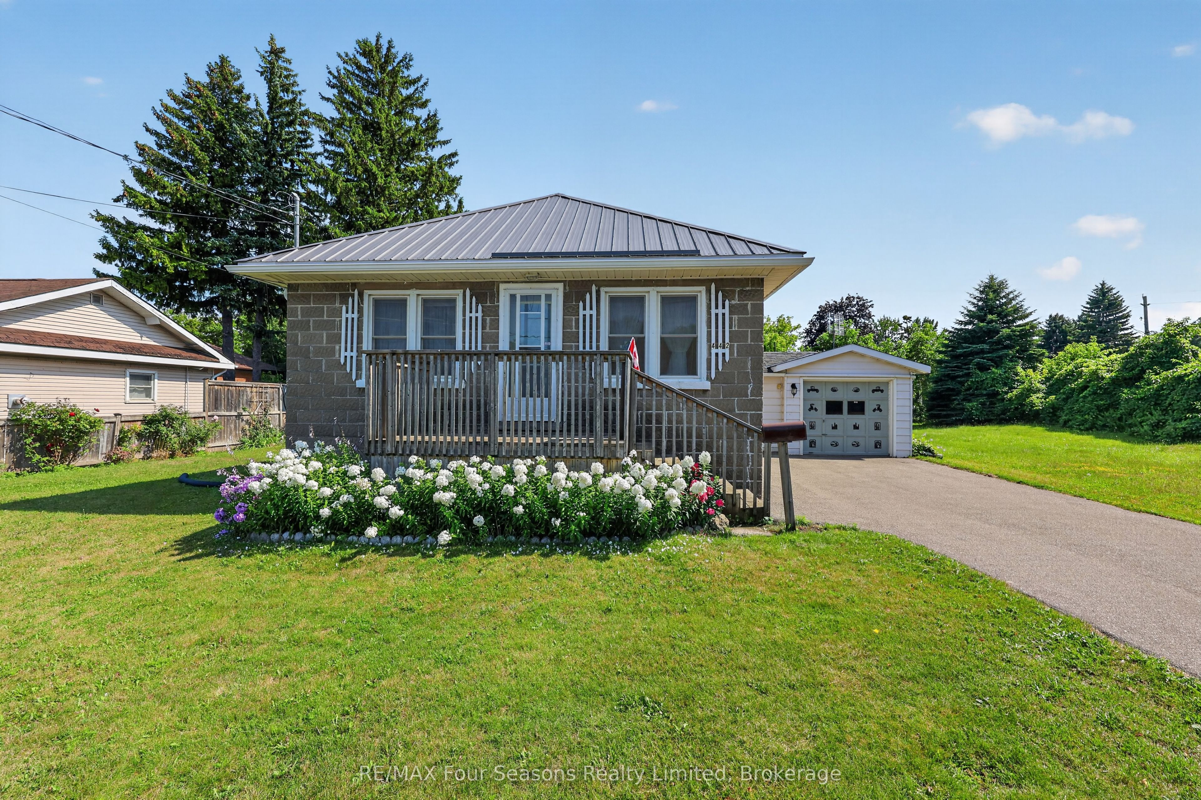 442 Hume Street, Collingwood, ON L9Y 1W6