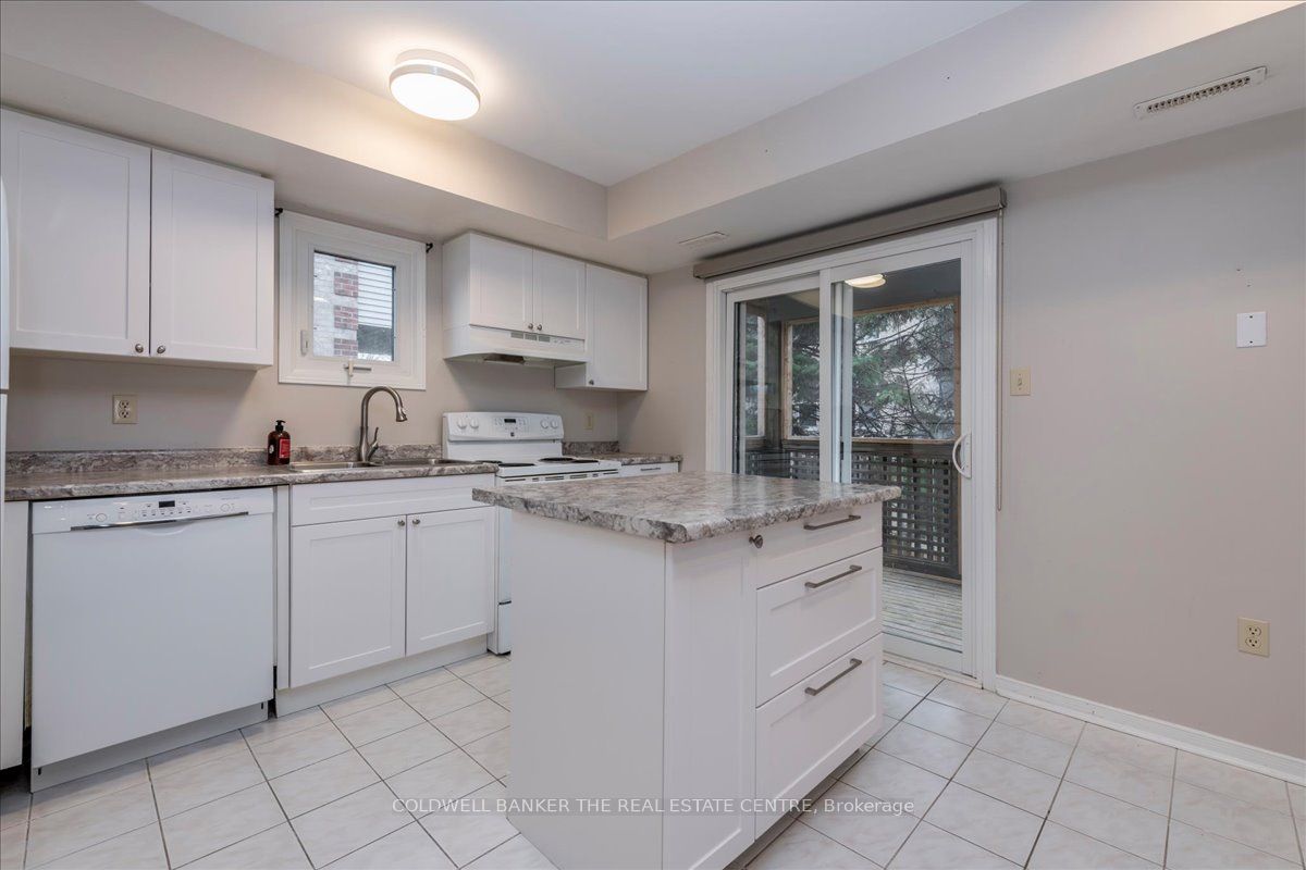 119 D'ambrosio Drive 9, Barrie, ON L4N 7N7 photo 5