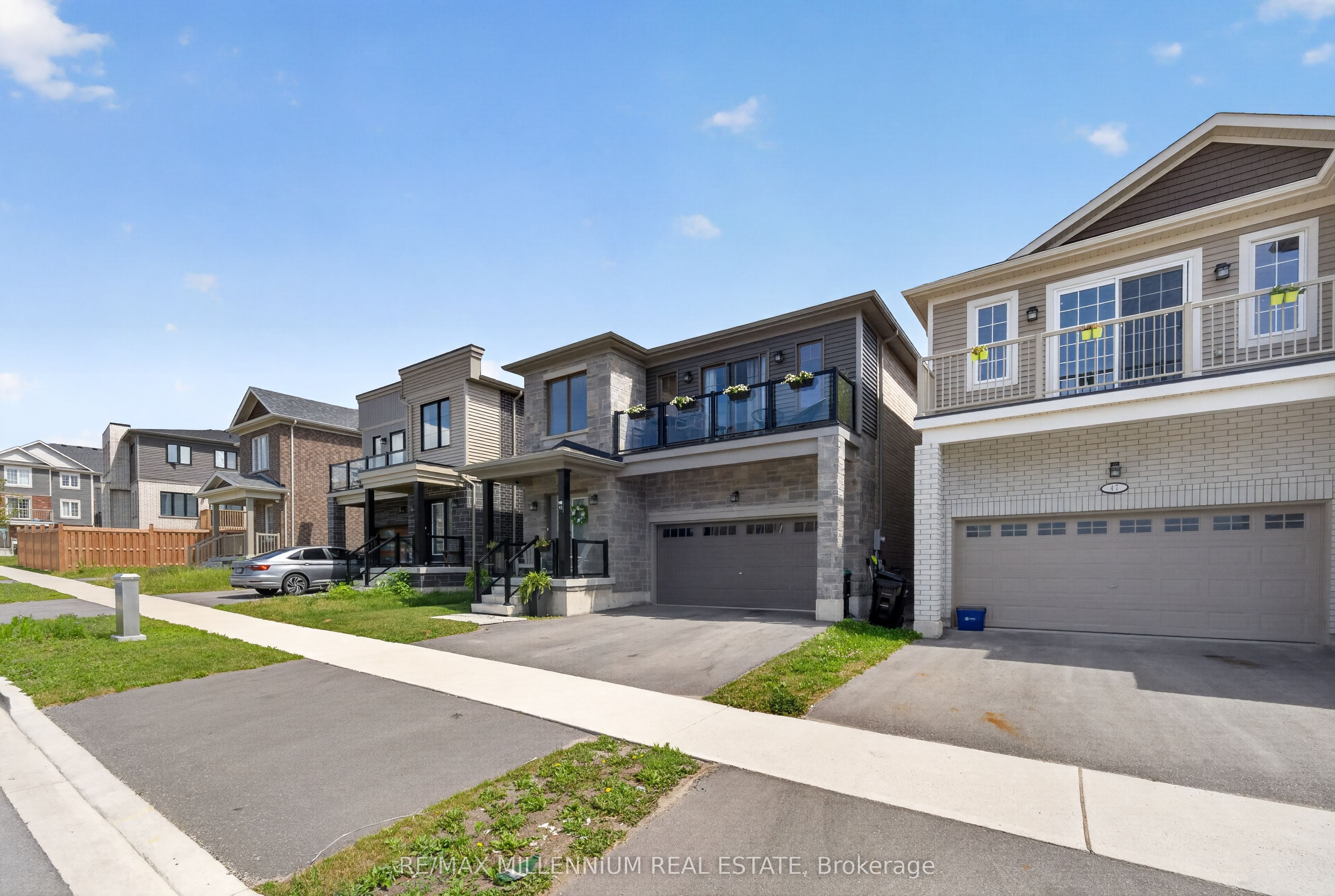 45 Wheatfield Road, Barrie, ON L9J 0T5 photo 3