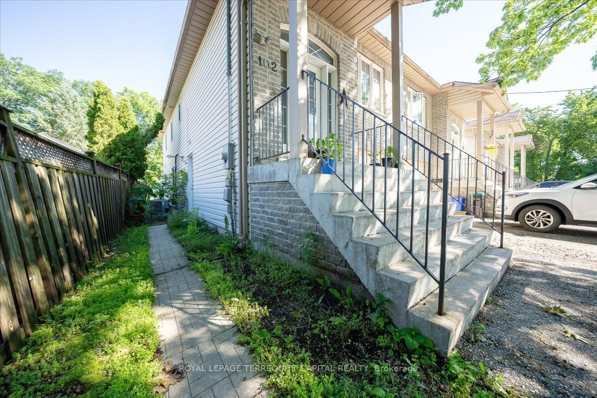 102 Henry Street, Barrie, ON L4N 1C8 photo 4