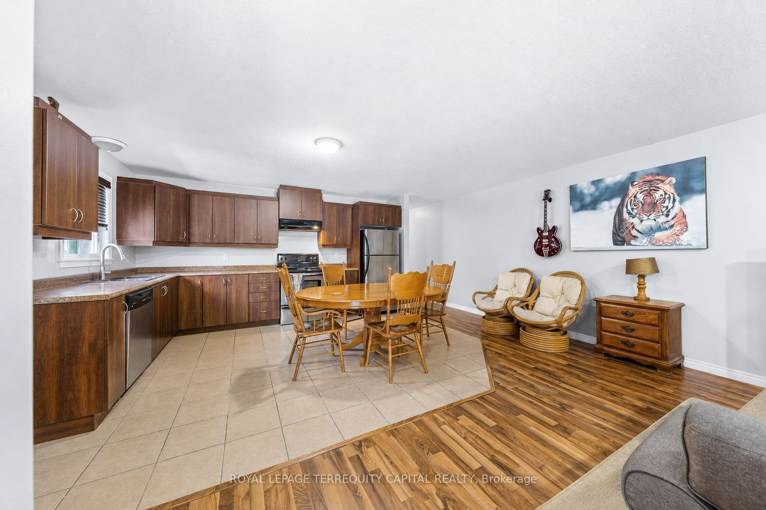 102 Henry Street, Barrie, ON L4N 1C8 photo 5