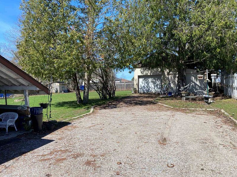 548 Big Bay Point Road, Barrie, ON L4N 3Z5 photo 2