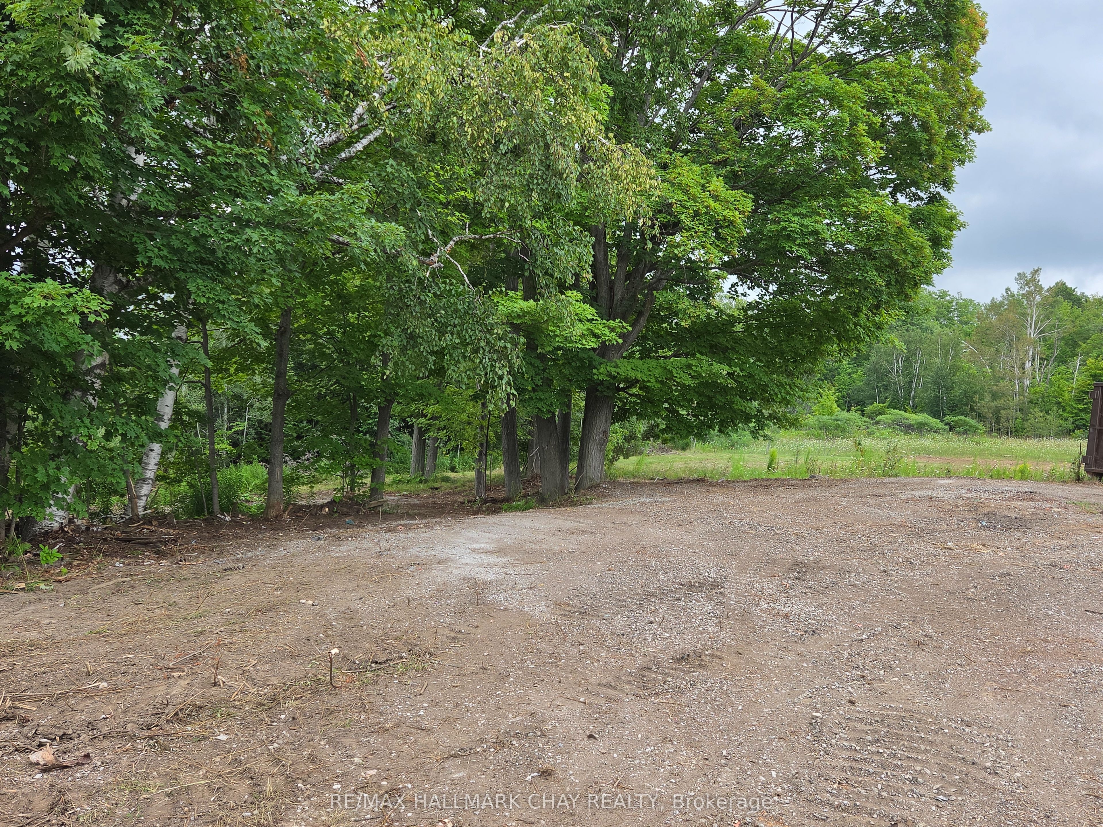 1017 Line 8 North Line, Oro-Medonte, ON L0L 2E0 photo 3