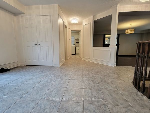 19 Northview Crescent, Barrie, ON L4N 9T4 photo 4