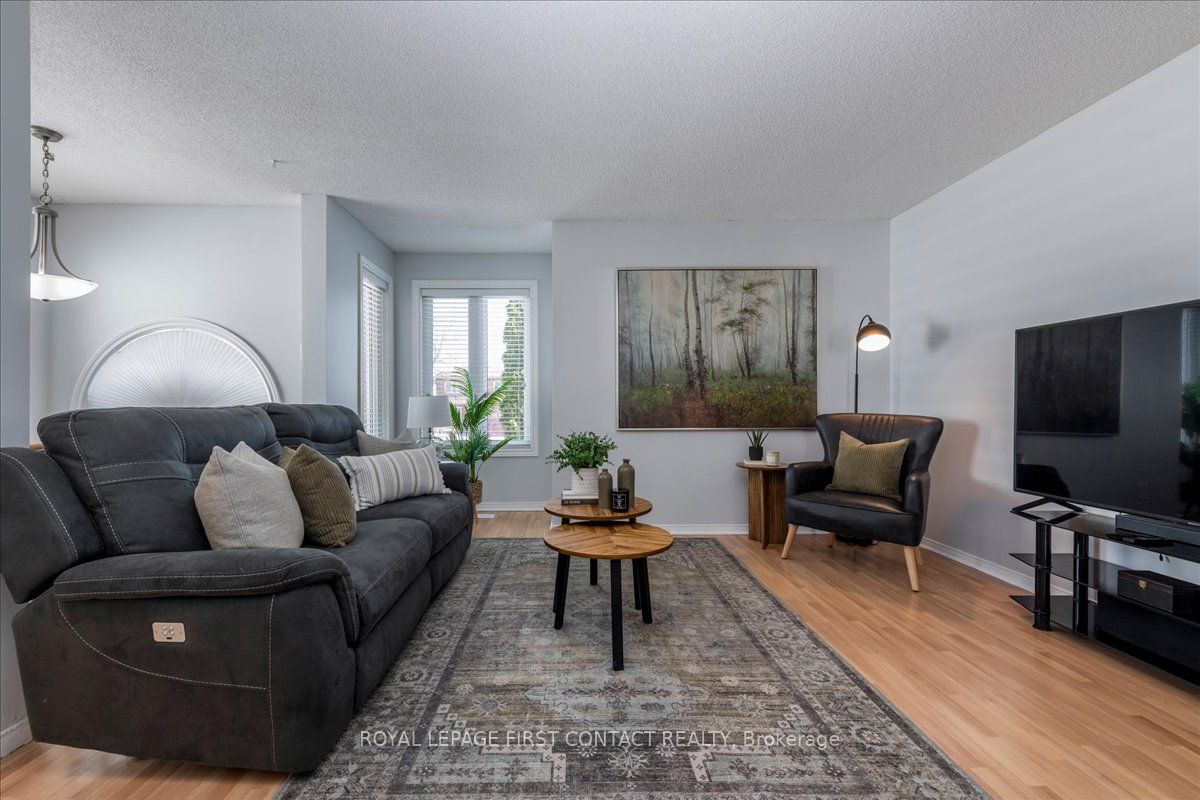 36 CHURCHLAND Drive, Barrie, ON L4N 8P9 photo 5