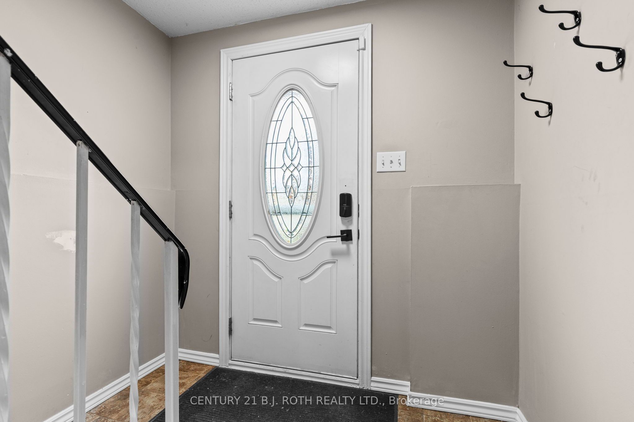 14 Innisfil Street, Barrie, ON L4N 3C9 photo 4
