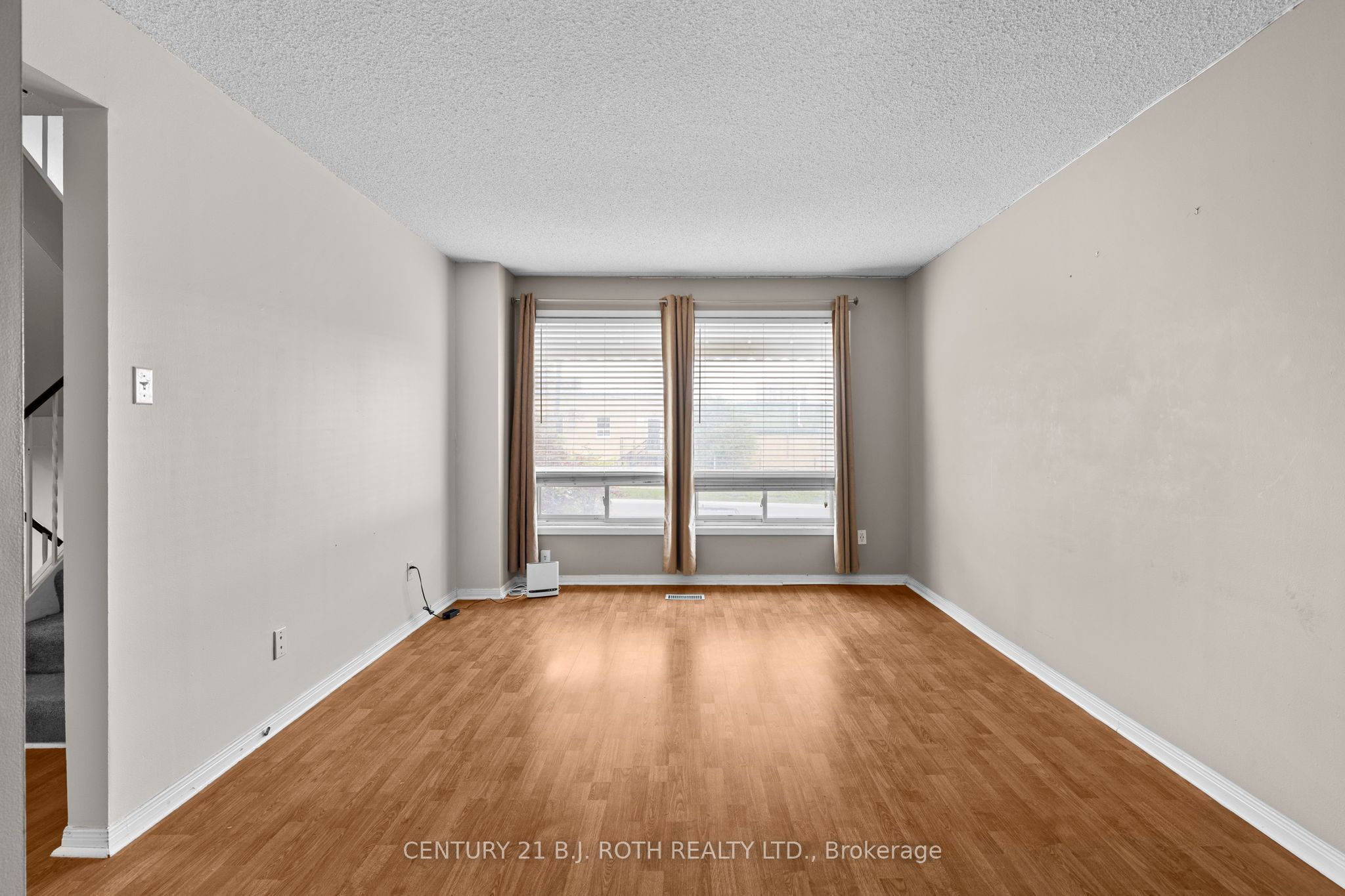 14 Innisfil Street, Barrie, ON L4N 3C9 photo 5