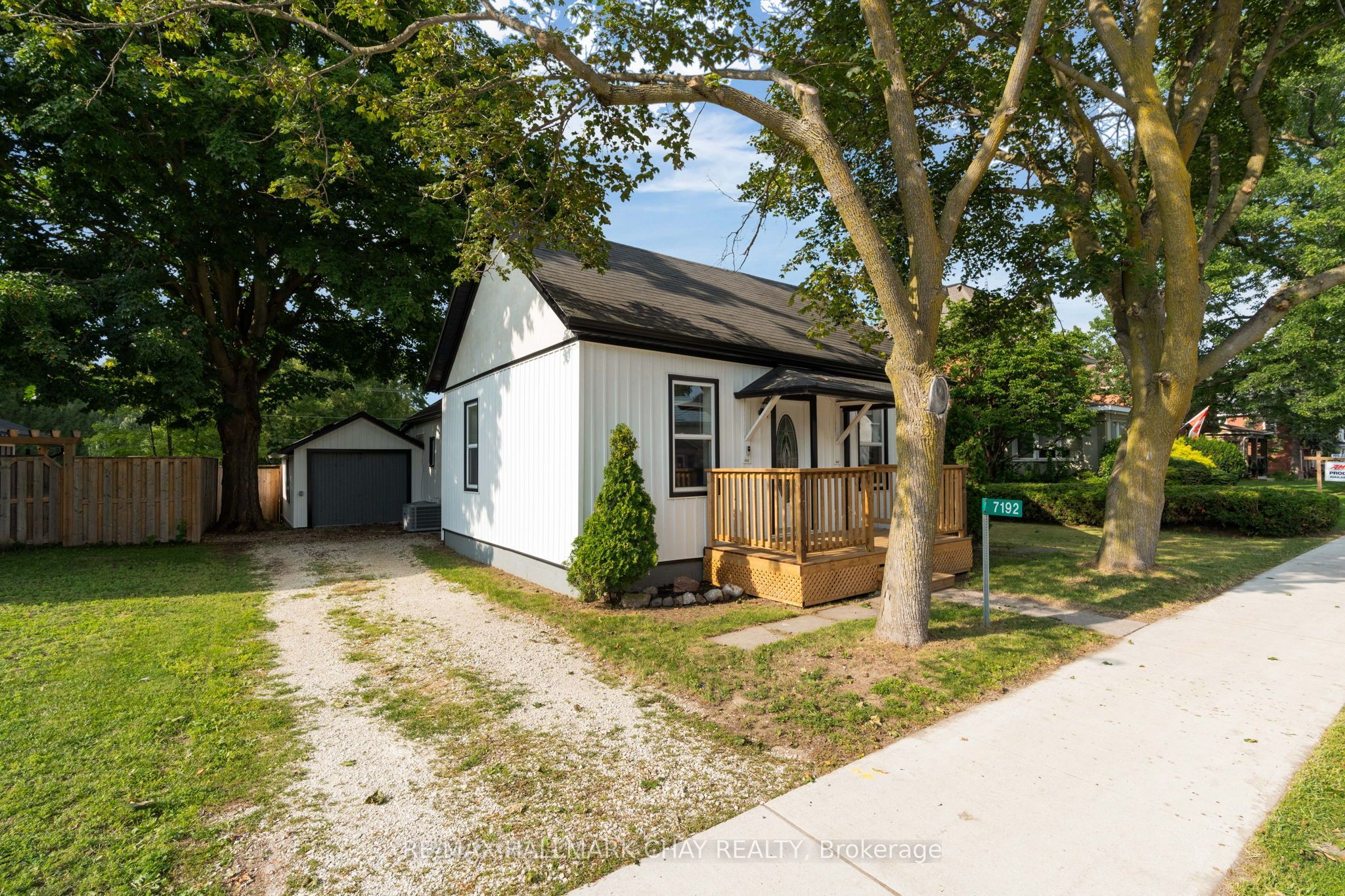 7192 26 Highway, Clearview, ON L0M 1S0