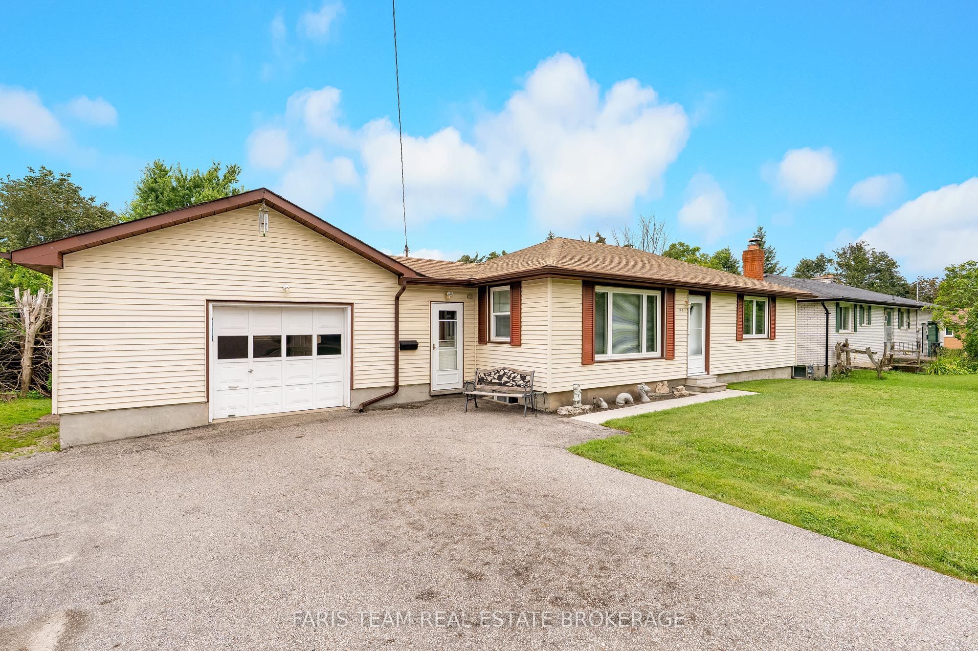 207 Warnica Road, Barrie, ON L4N 3Z2 photo 4