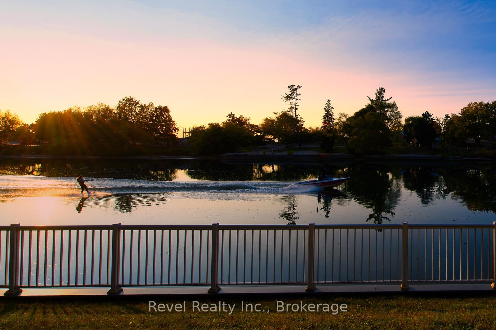 4-64 RIVER RD EAST River Road E 4, Wasaga Beach, ON L9Z 2L1 photo 2
