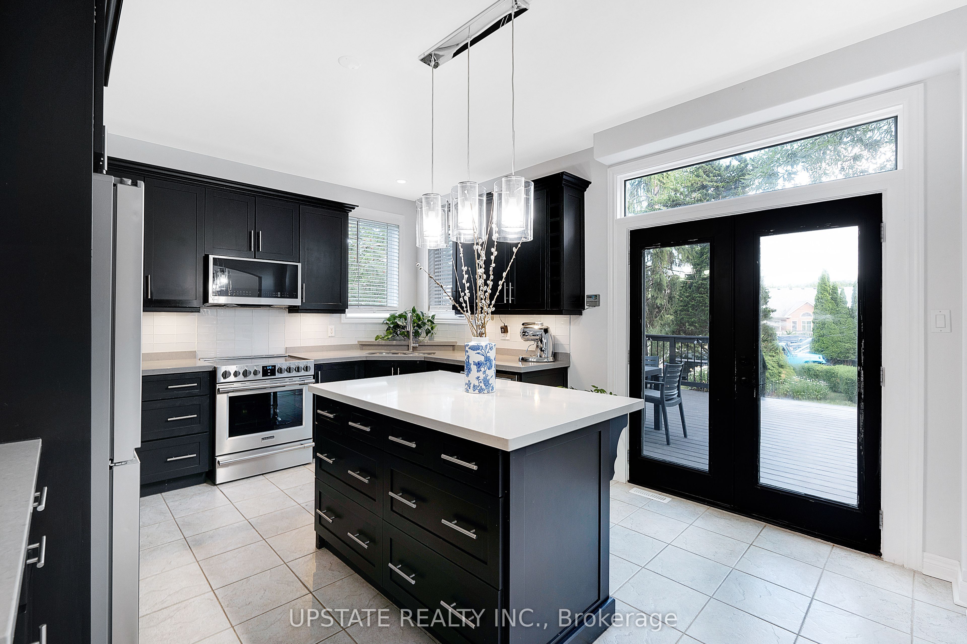 11 Kensington Trail, Barrie, ON L4N 0K5 photo 5