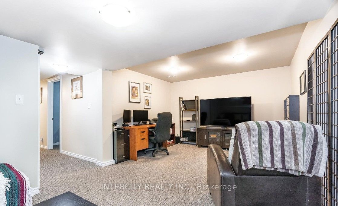 79 Kinzie Lane, Barrie, ON L4M 5Z8 photo 5