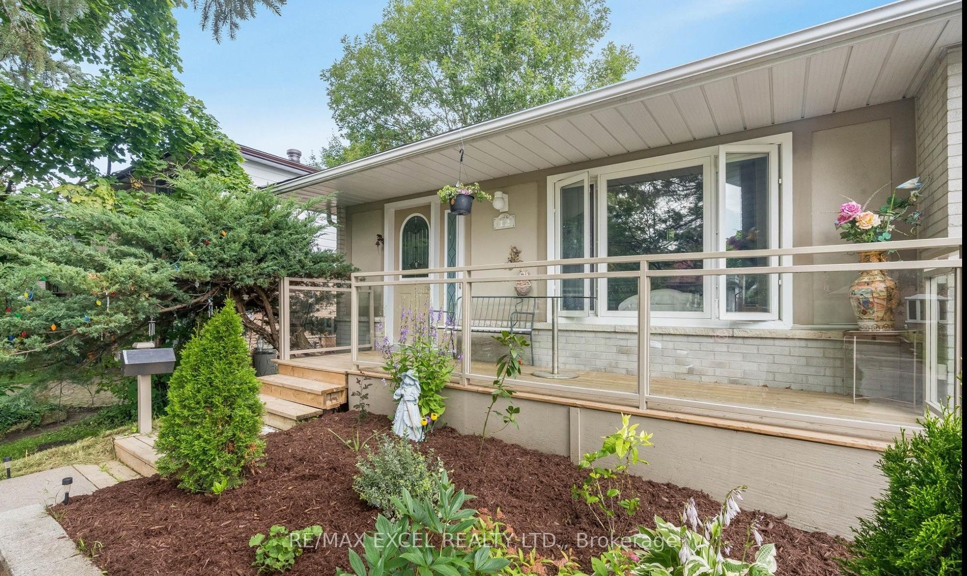 12 College Crescent, Barrie, ON L4M 2W2 photo 3