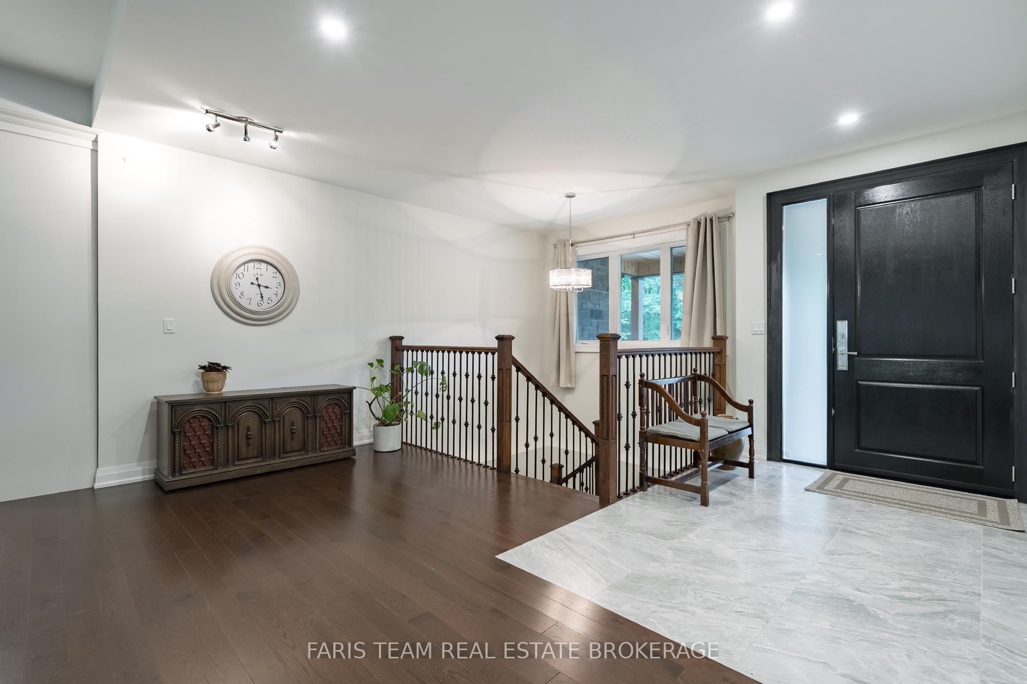 34 Oakwood Avenue, Tiny, ON L9M 0J2 photo 5