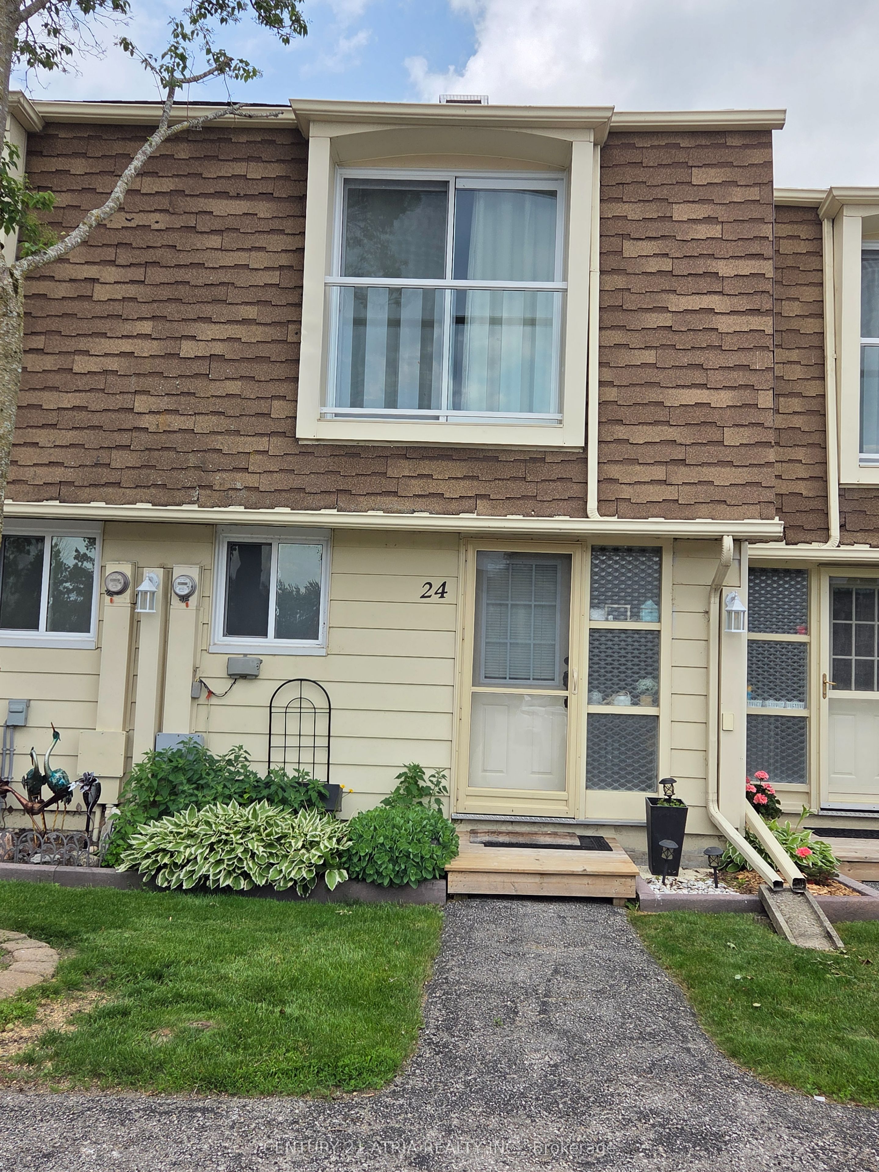 4 Paradise Boulevard 24, Ramara, ON L0K 1B0 photo 2