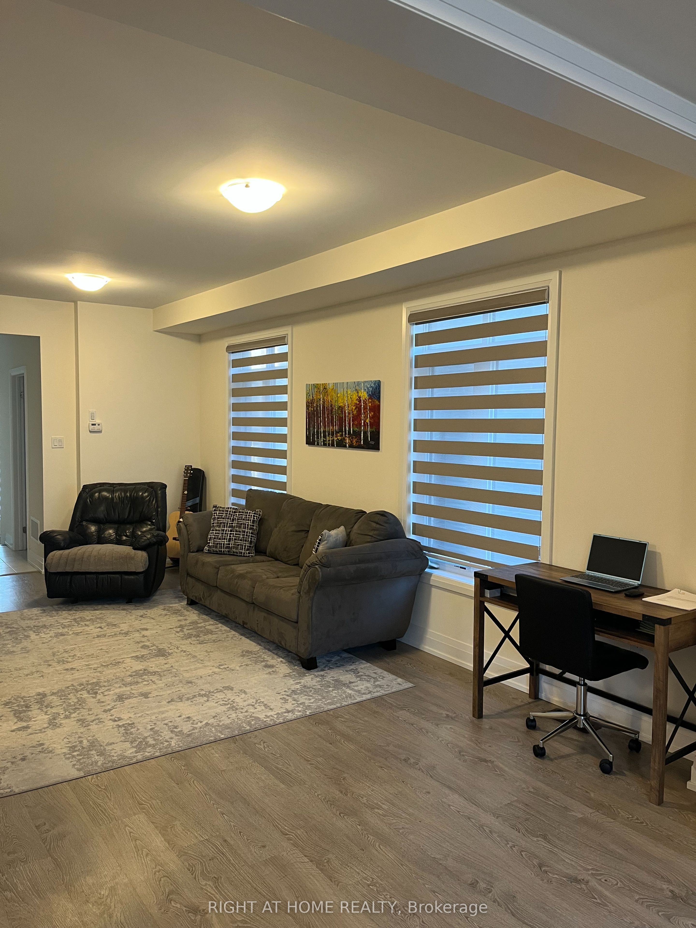44 Daisy Street, Springwater, ON L9X 2E2 photo 4