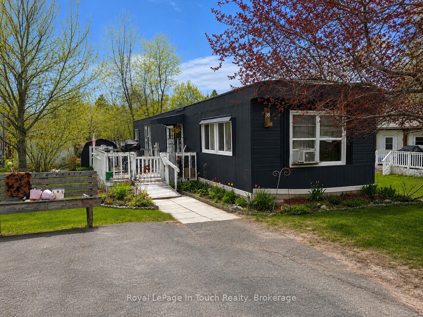 38 Northland Road, Midland, ON L4R 0B9