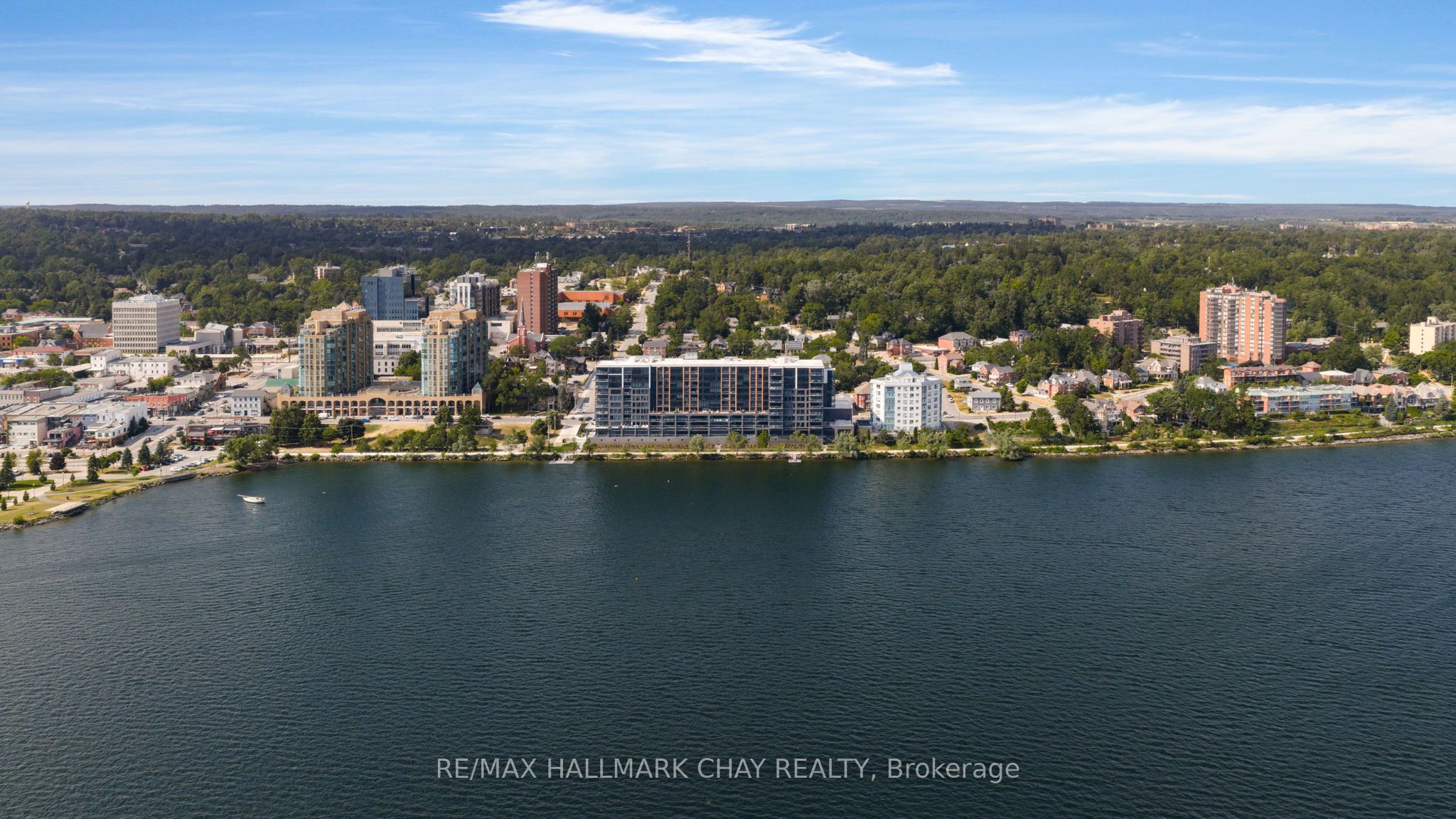 185 Dunlop Street E PH04, Barrie, ON L4M 1B2