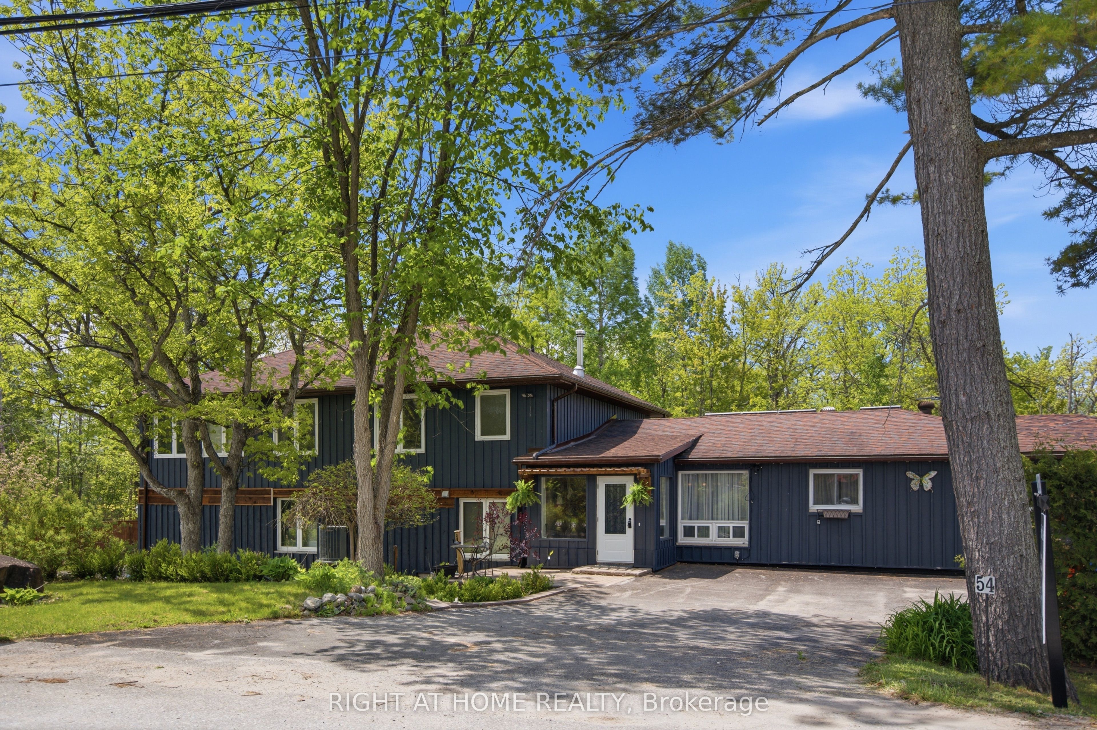 54 Forest Harbour Parkway, Tay, ON L0K 2C0