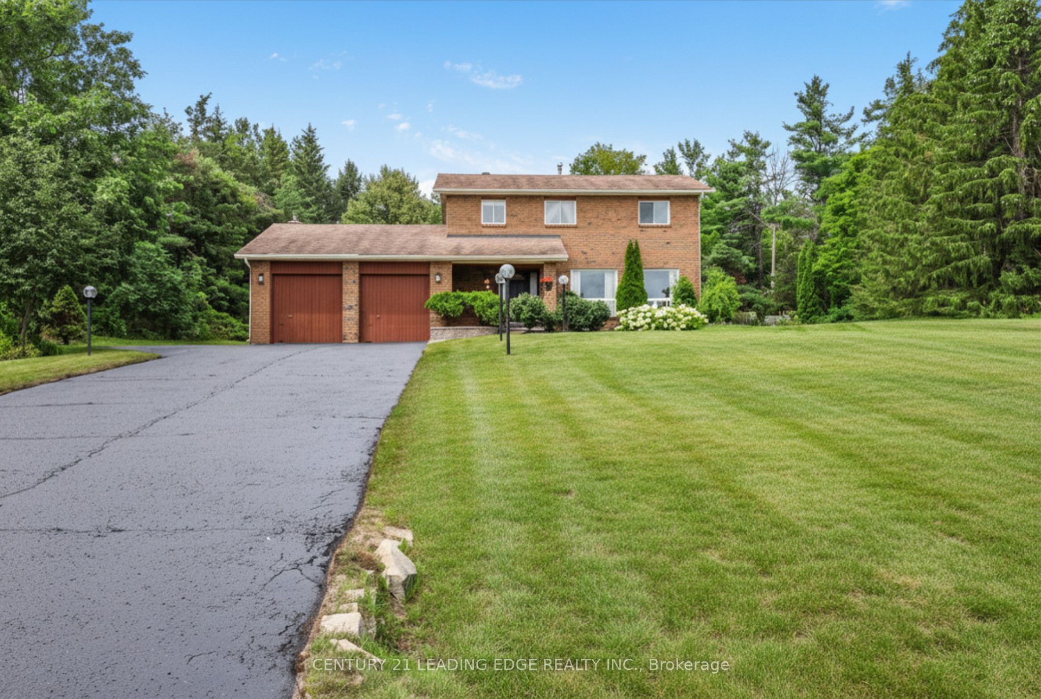 6 Cairns Boulevard, Springwater, ON L9X 0N8 photo 4