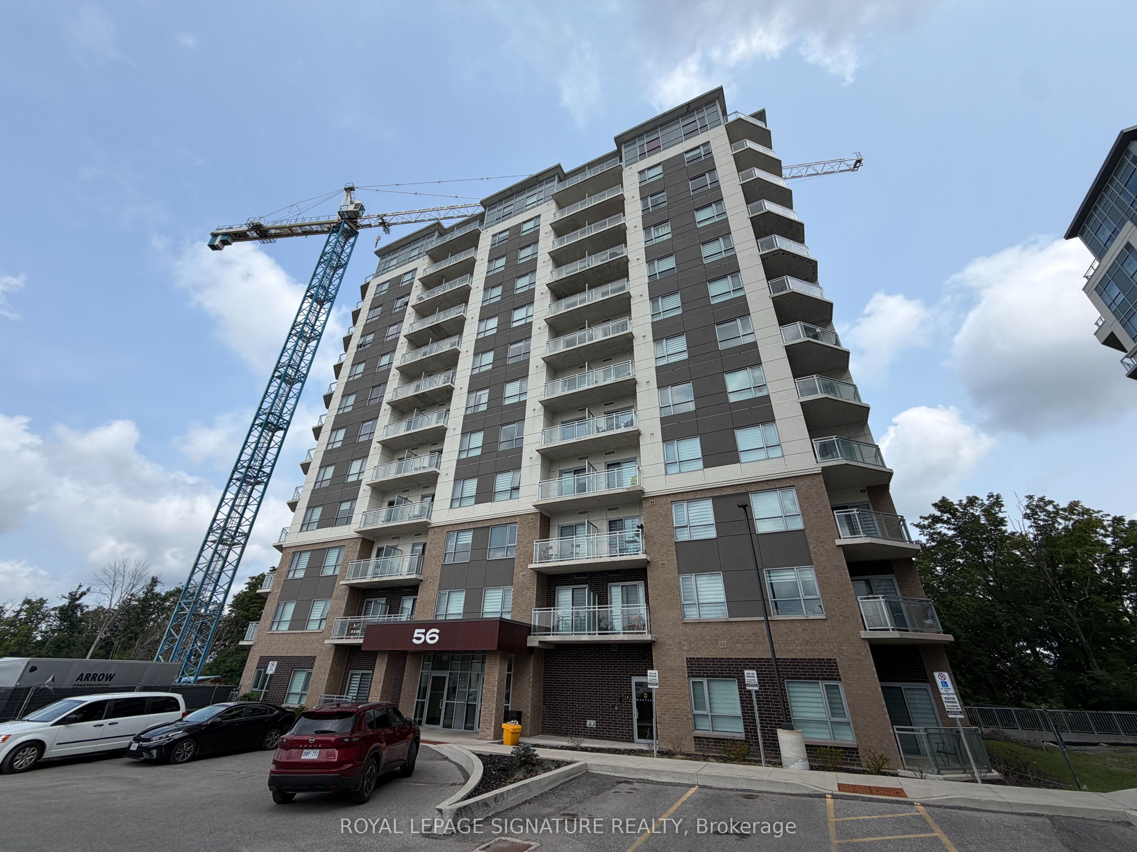 56 Lakeside Terrace 810, Barrie, ON L4M 0L4