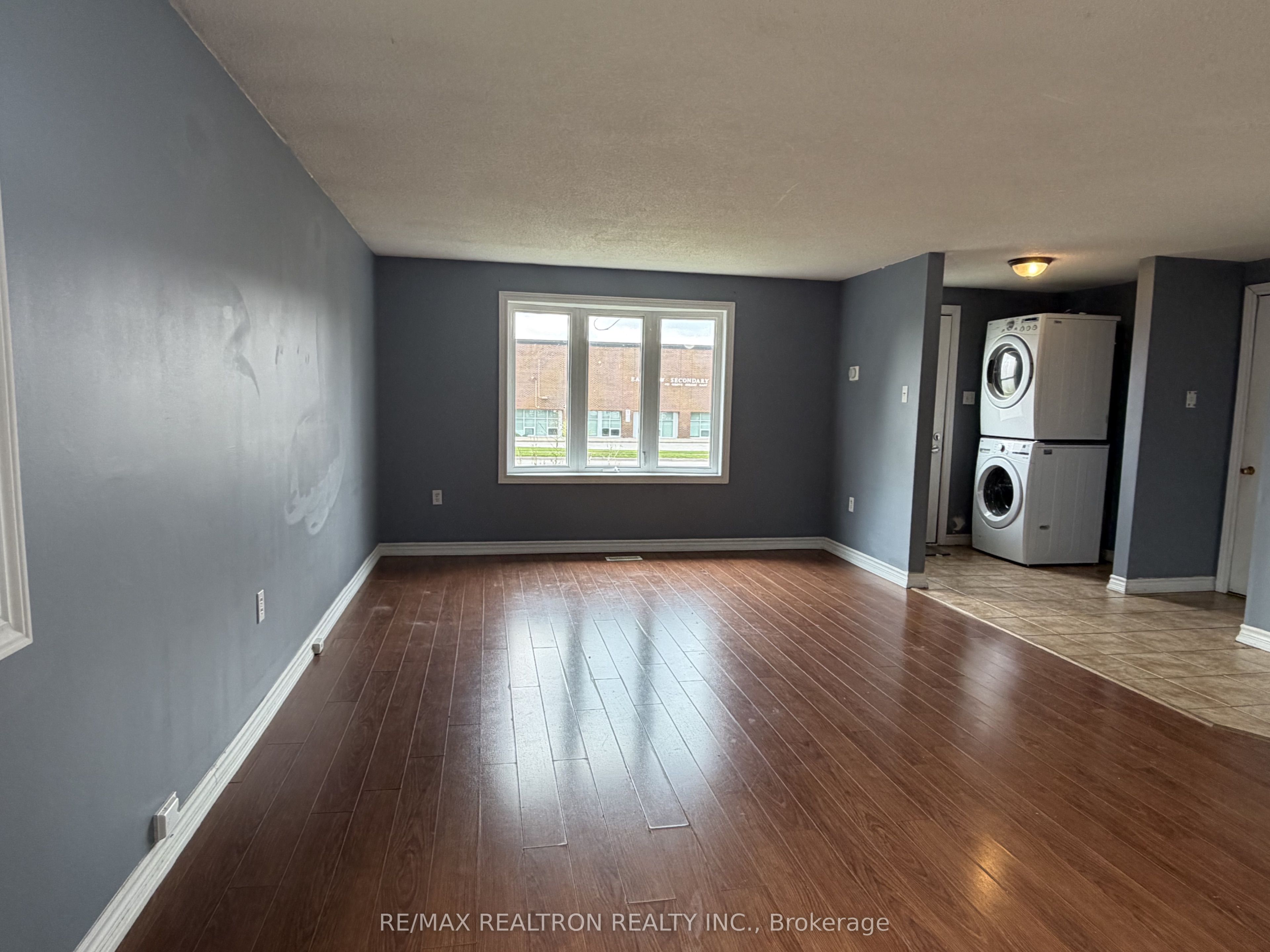 420 Grove Street E, Barrie, ON L4M 5R9 photo 5