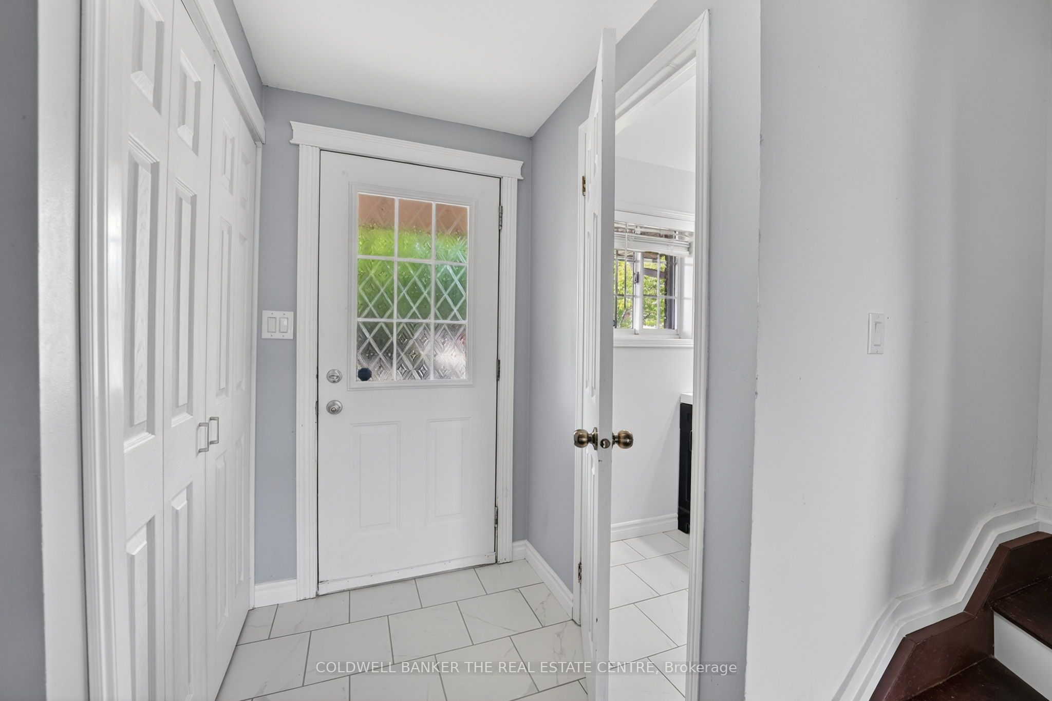 98 Cheltenham Road, Barrie, ON L4M 6S7 photo 5