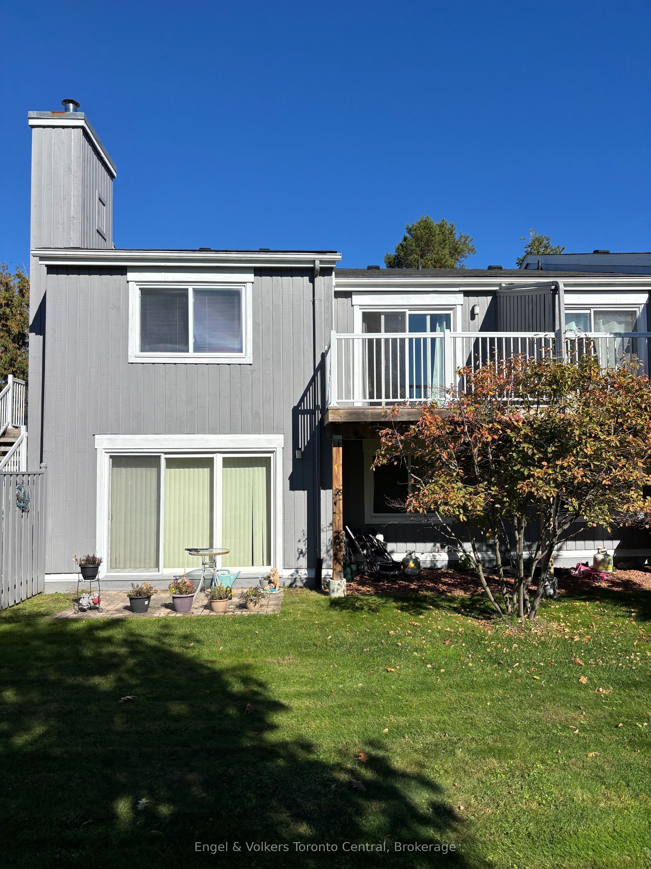 23 Dawson Drive 93, Collingwood, ON L9Y 5B4