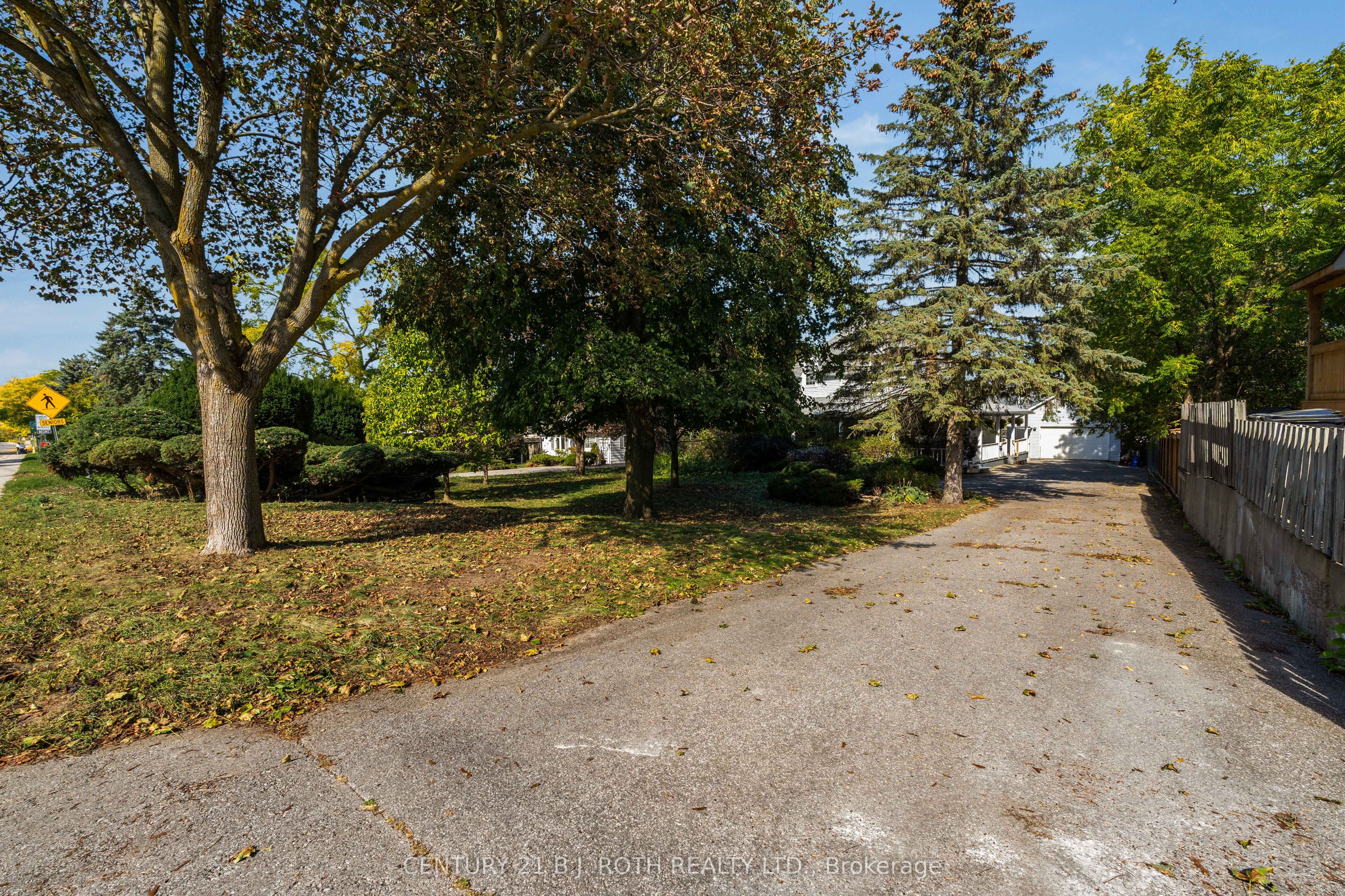 70 Baldwin Lane, Barrie, ON L4N 2W3 photo 3