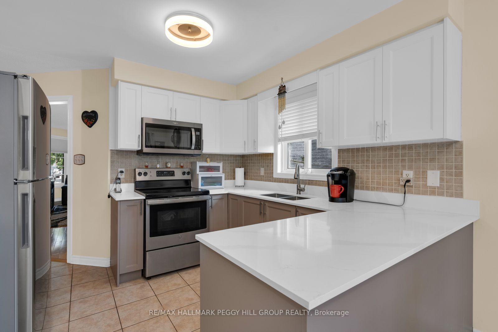 9 Stephanie Lane, Barrie, ON L4N 0V2 photo 4