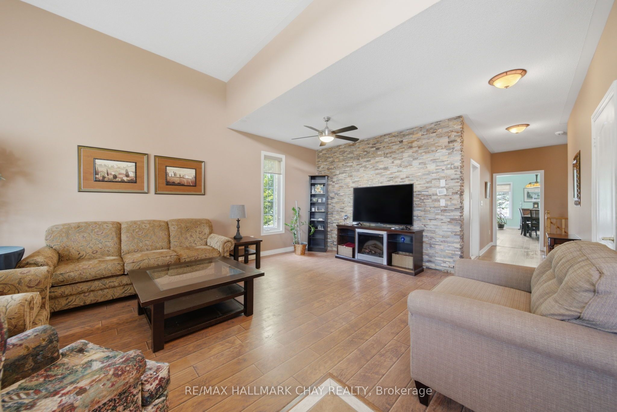121 Prince William Way, Barrie, ON L4M 7H6 photo 4