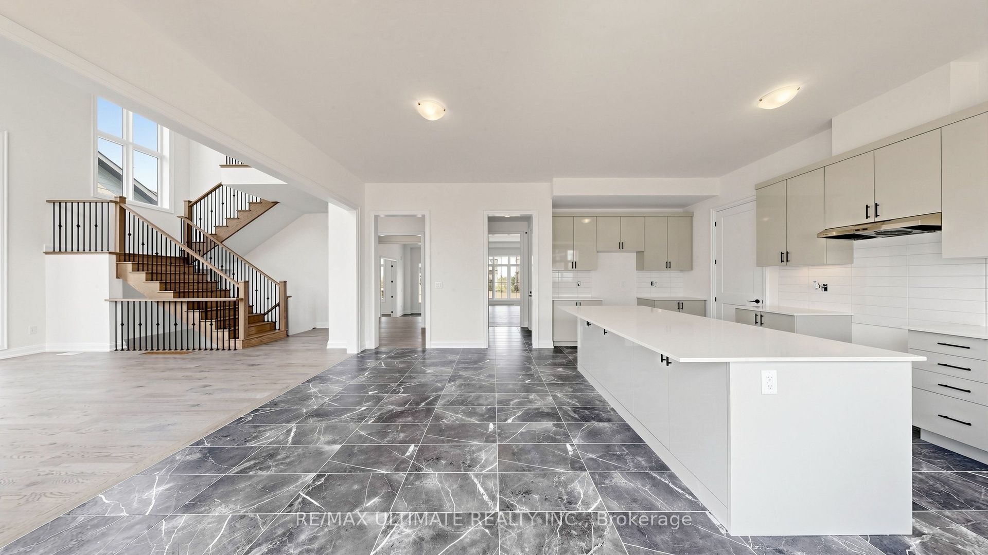 12 Aldwinckle Avenue, Oro-Medonte, ON L0L 2L0 photo 4