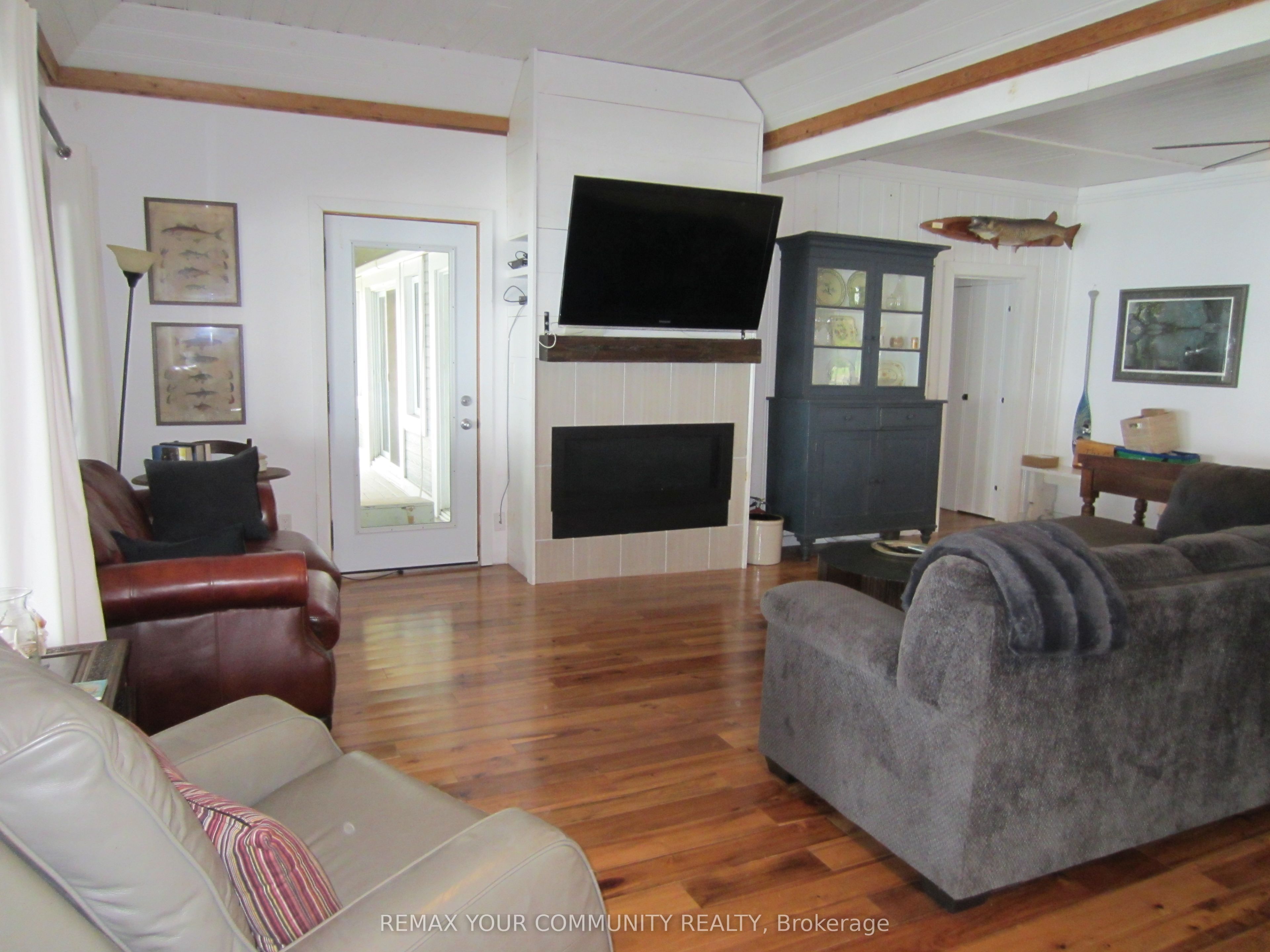 6576 Quarry Point Road, Ramara, ON L3V 0S3 photo 5