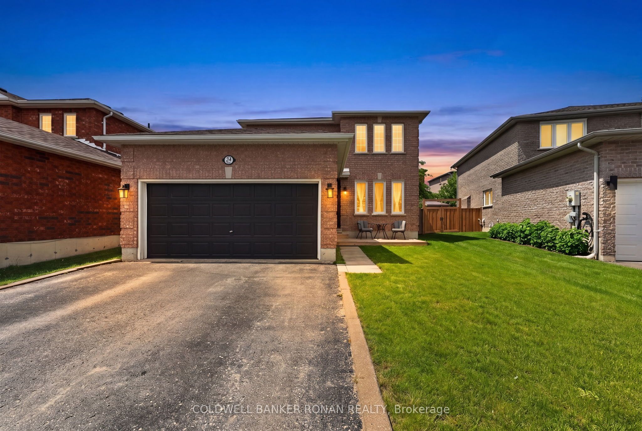 24 Ryan Court, Barrie, ON L4M 6N7