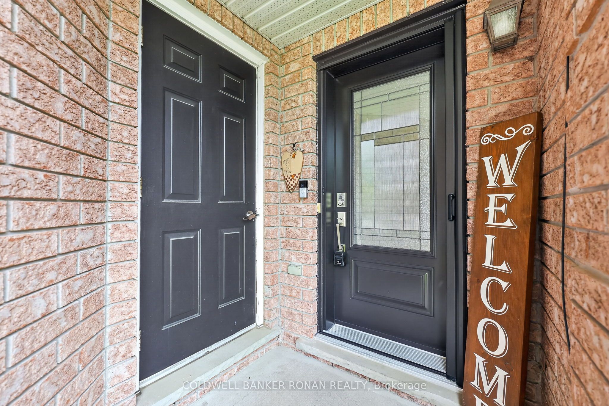 24 Ryan Court, Barrie, ON L4M 6N7 photo 4