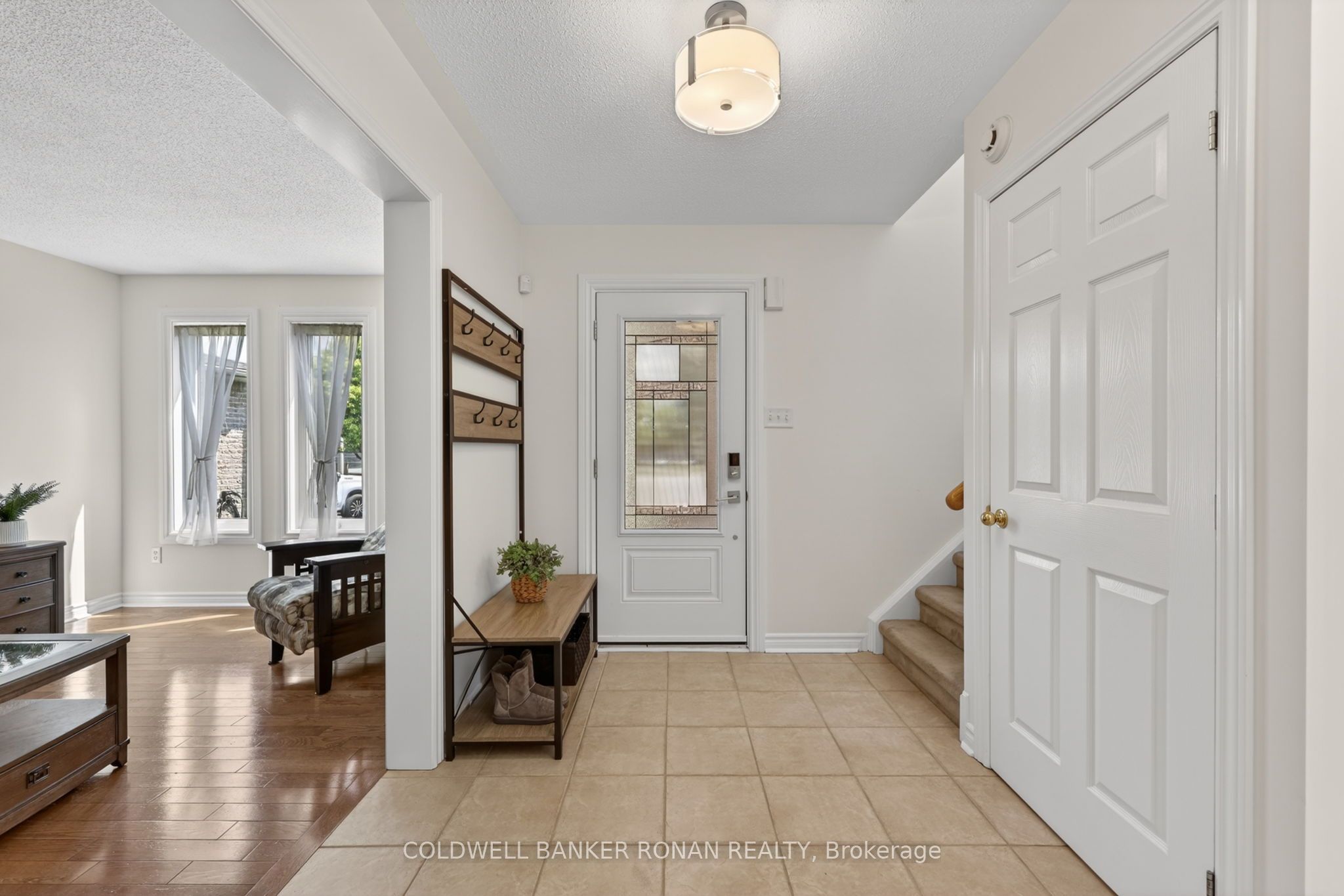 24 Ryan Court, Barrie, ON L4M 6N7 photo 5