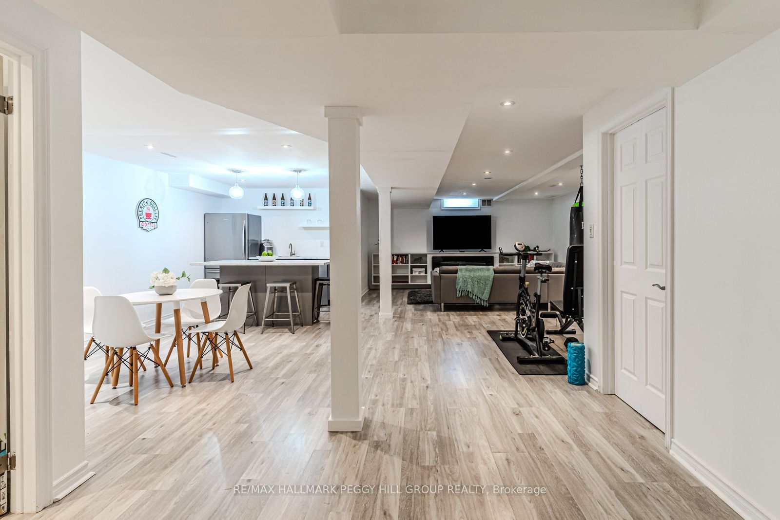 64 Lake Crescent, Barrie, ON L4N 6A6 photo 5
