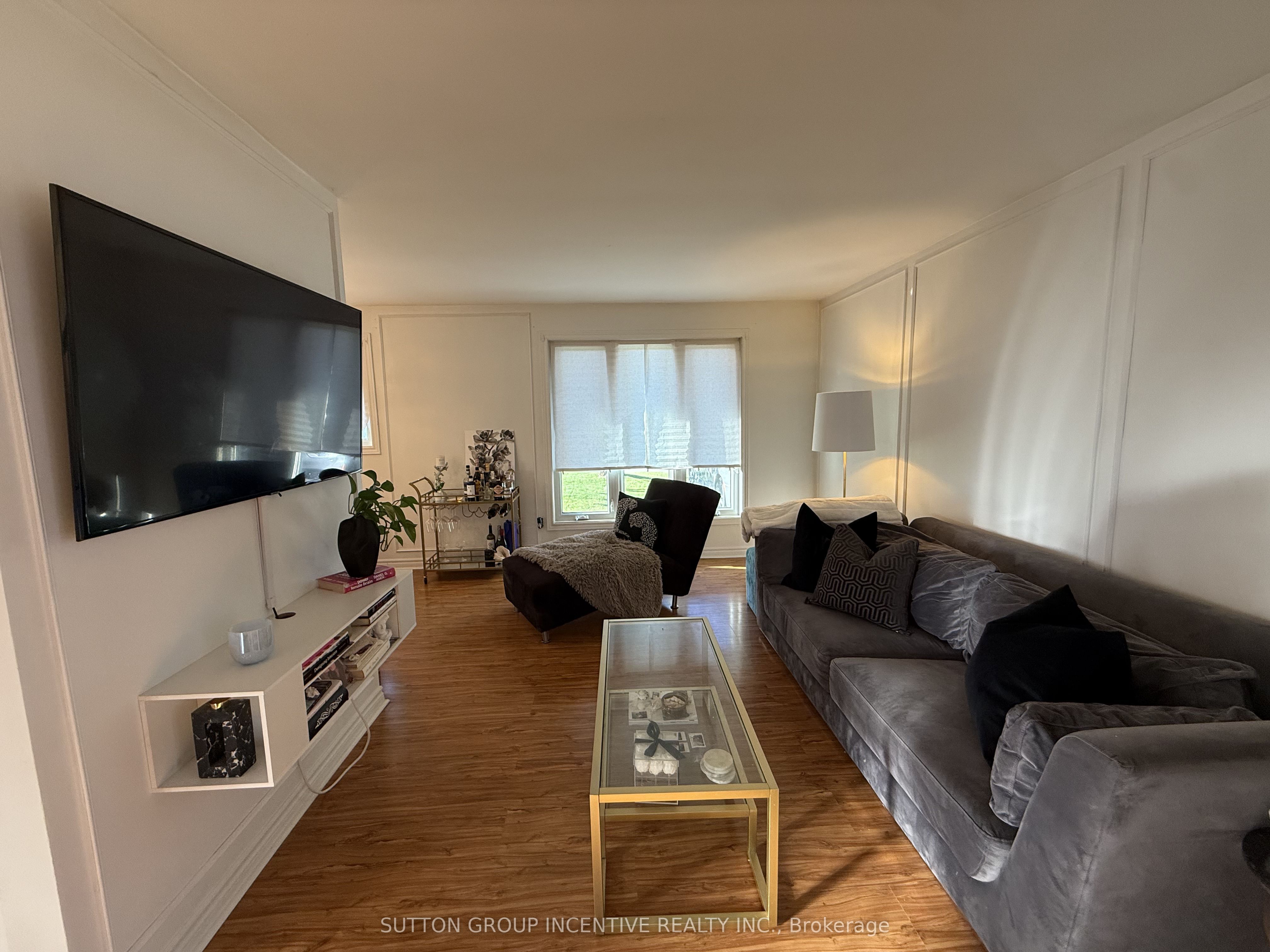 24 Frost Trail, Barrie, ON L4N 4X1 photo 2