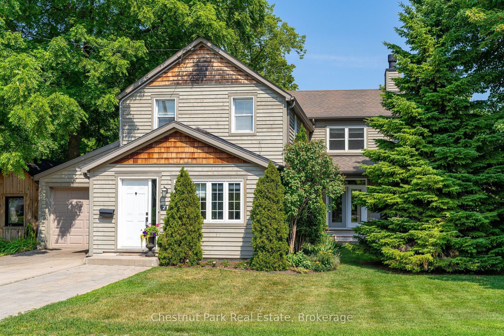 71 Hickory Street, Collingwood, ON L9Y 3E7
