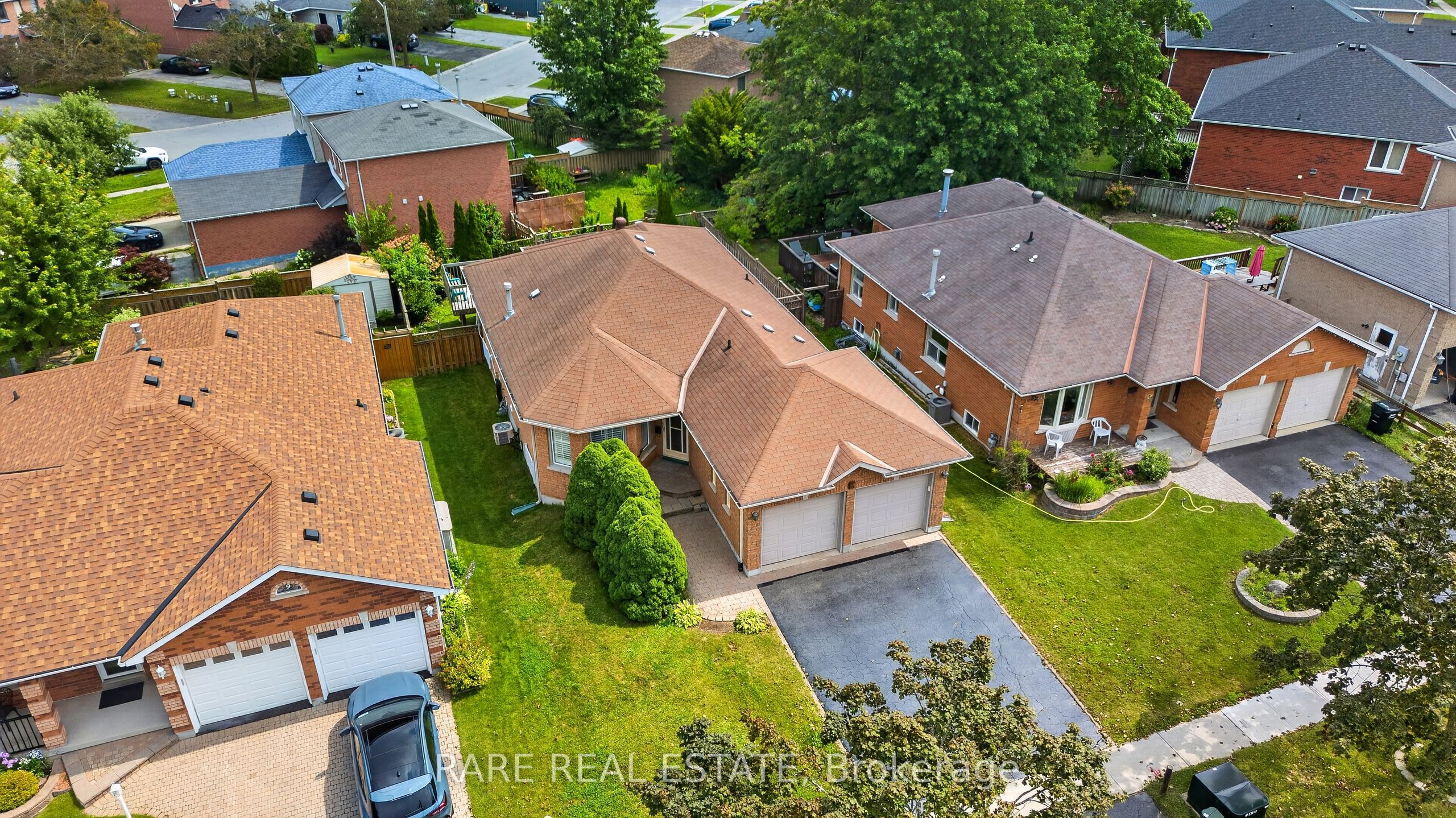 7 Longman Drive, Barrie, ON L4N 7E5 photo 3