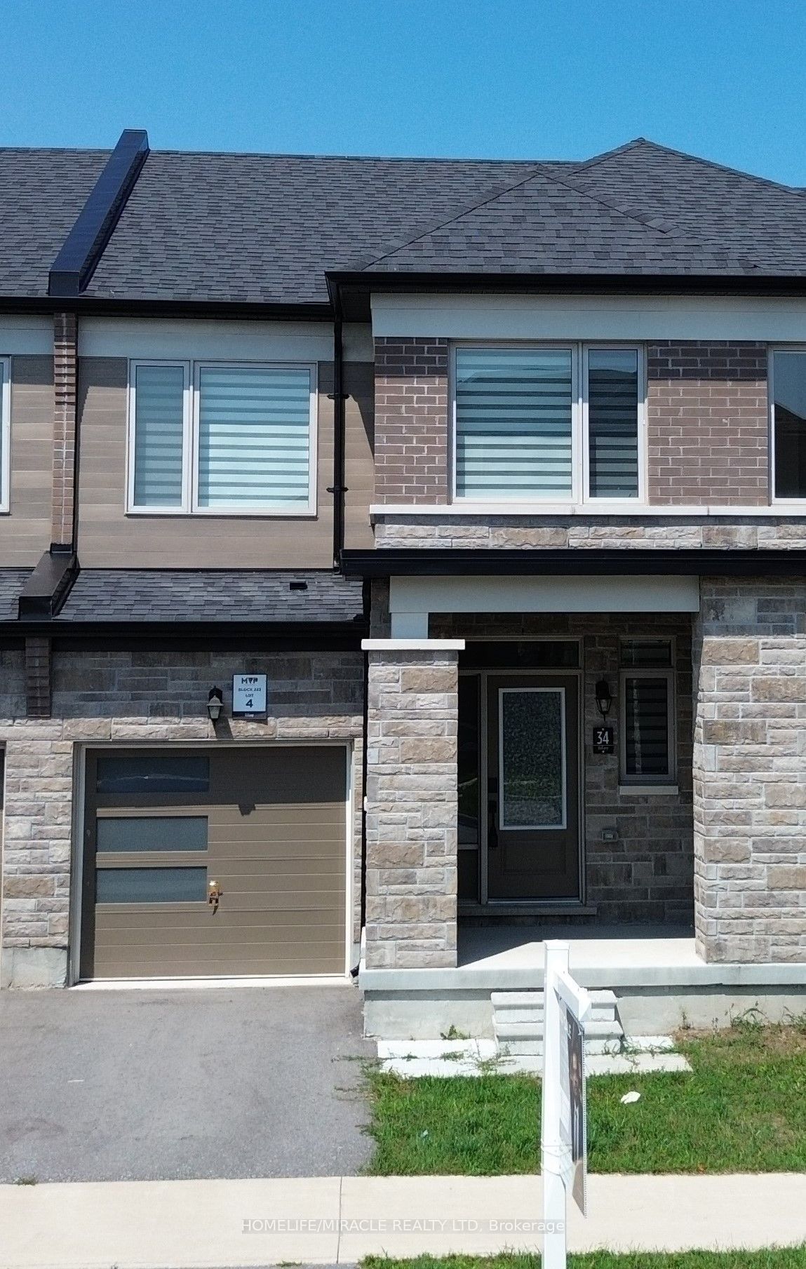 34 Valleybrook Road, Barrie, ON L9J 0L4