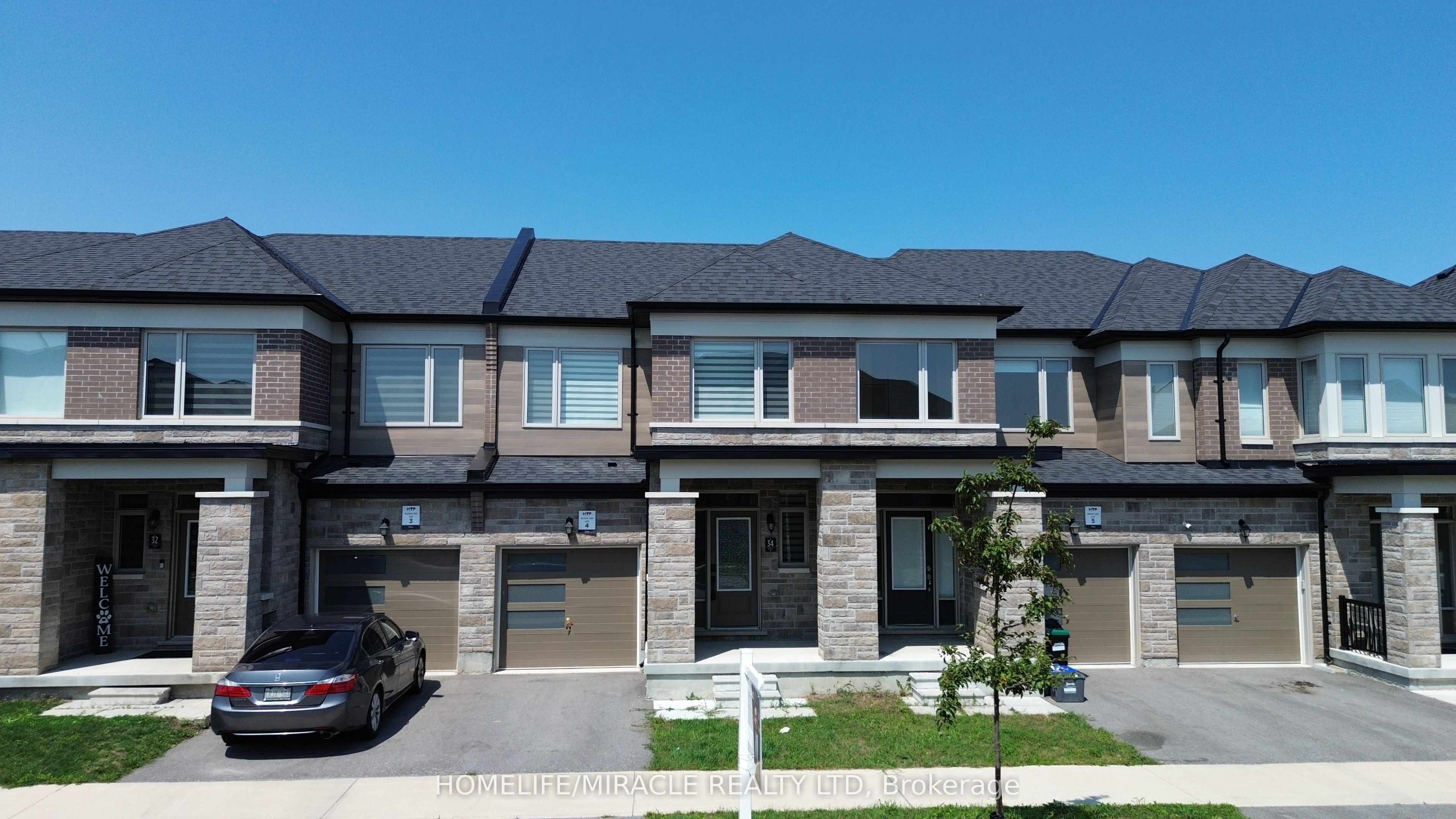 34 Valleybrook Road, Barrie, ON L9J 0L4 photo 2