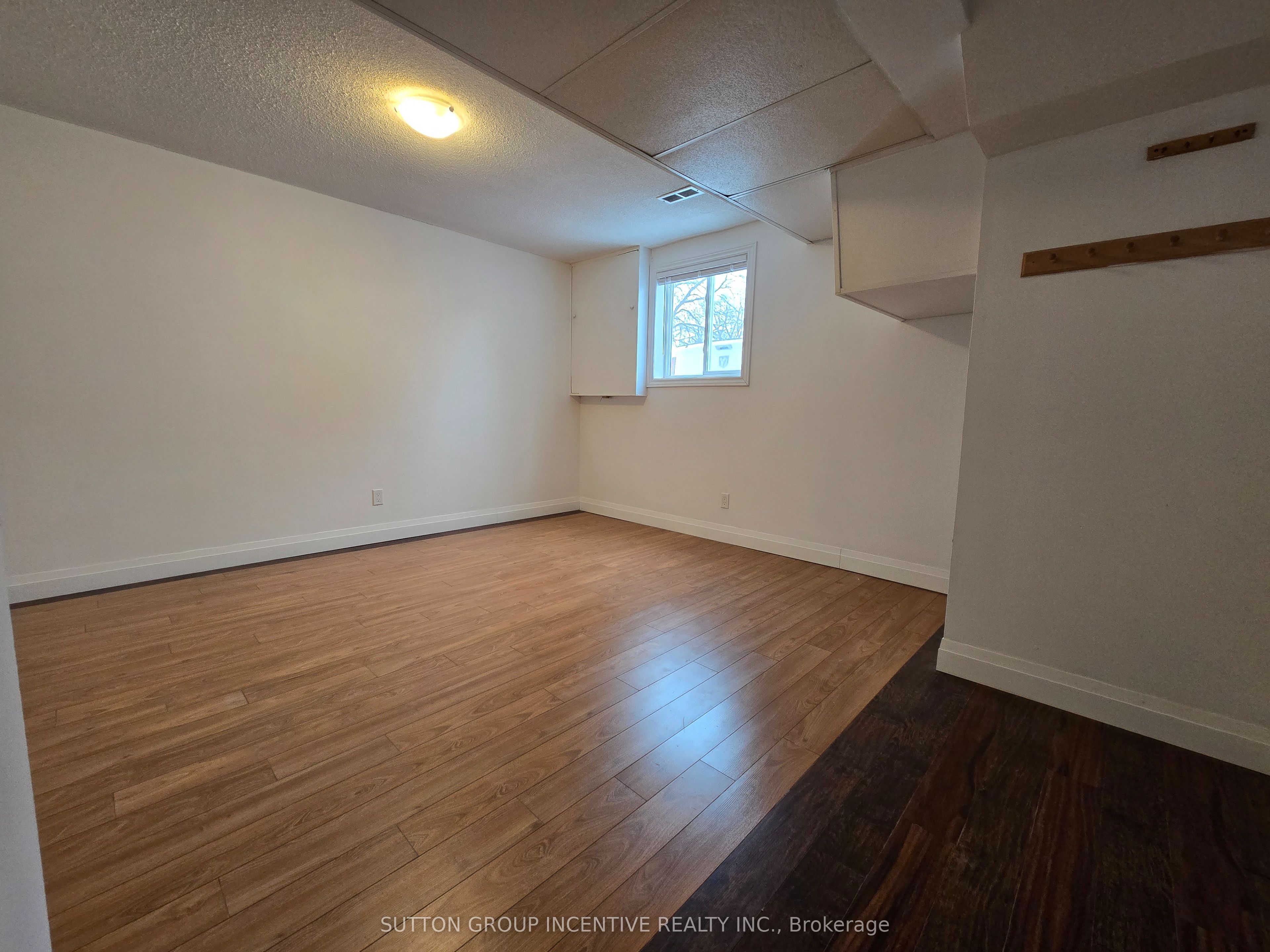 211 Cliff Road Lower, Barrie, ON L4N 3X5 photo 5