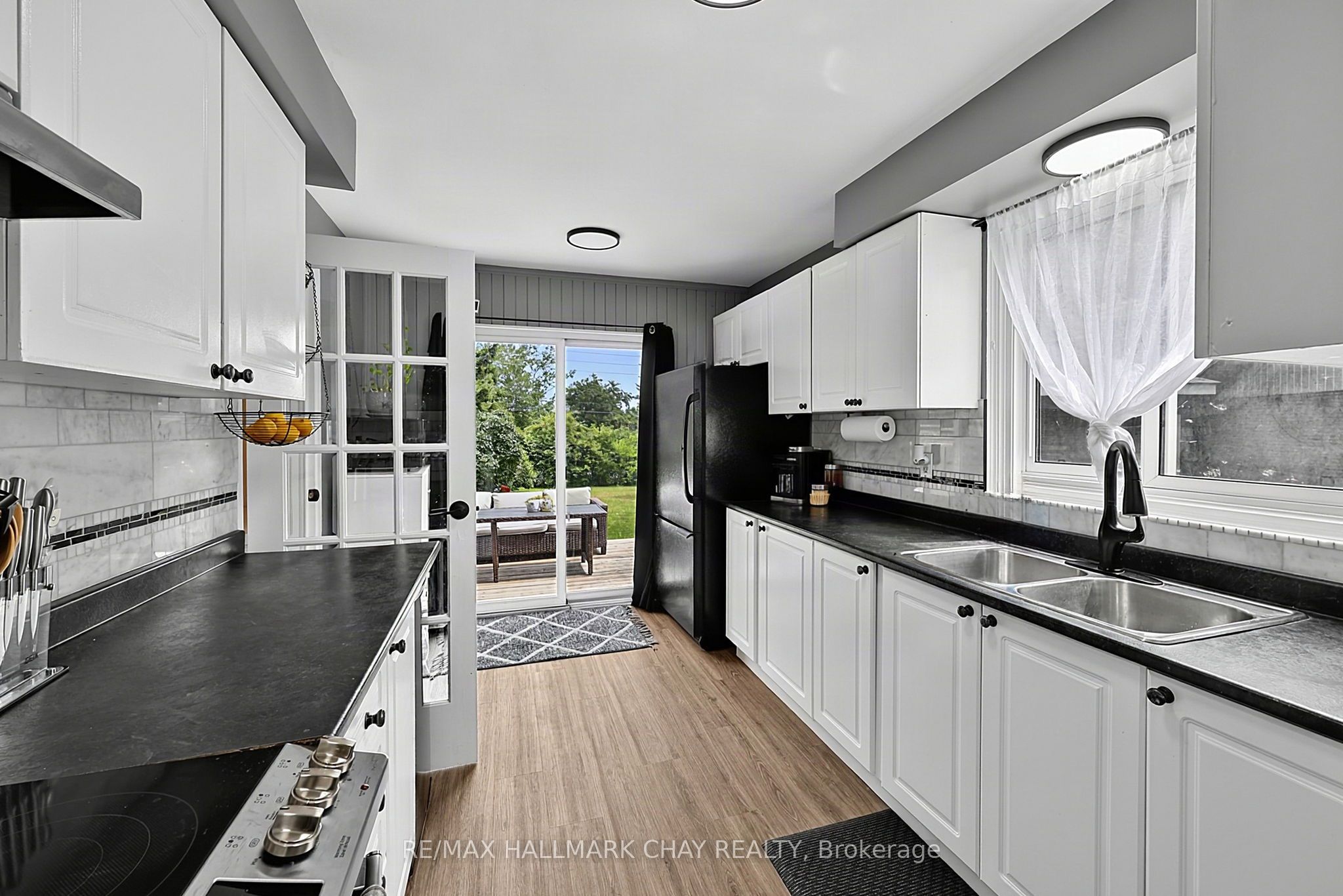 133 Daphne Crescent, Barrie, ON L4M 2Y7 photo 4