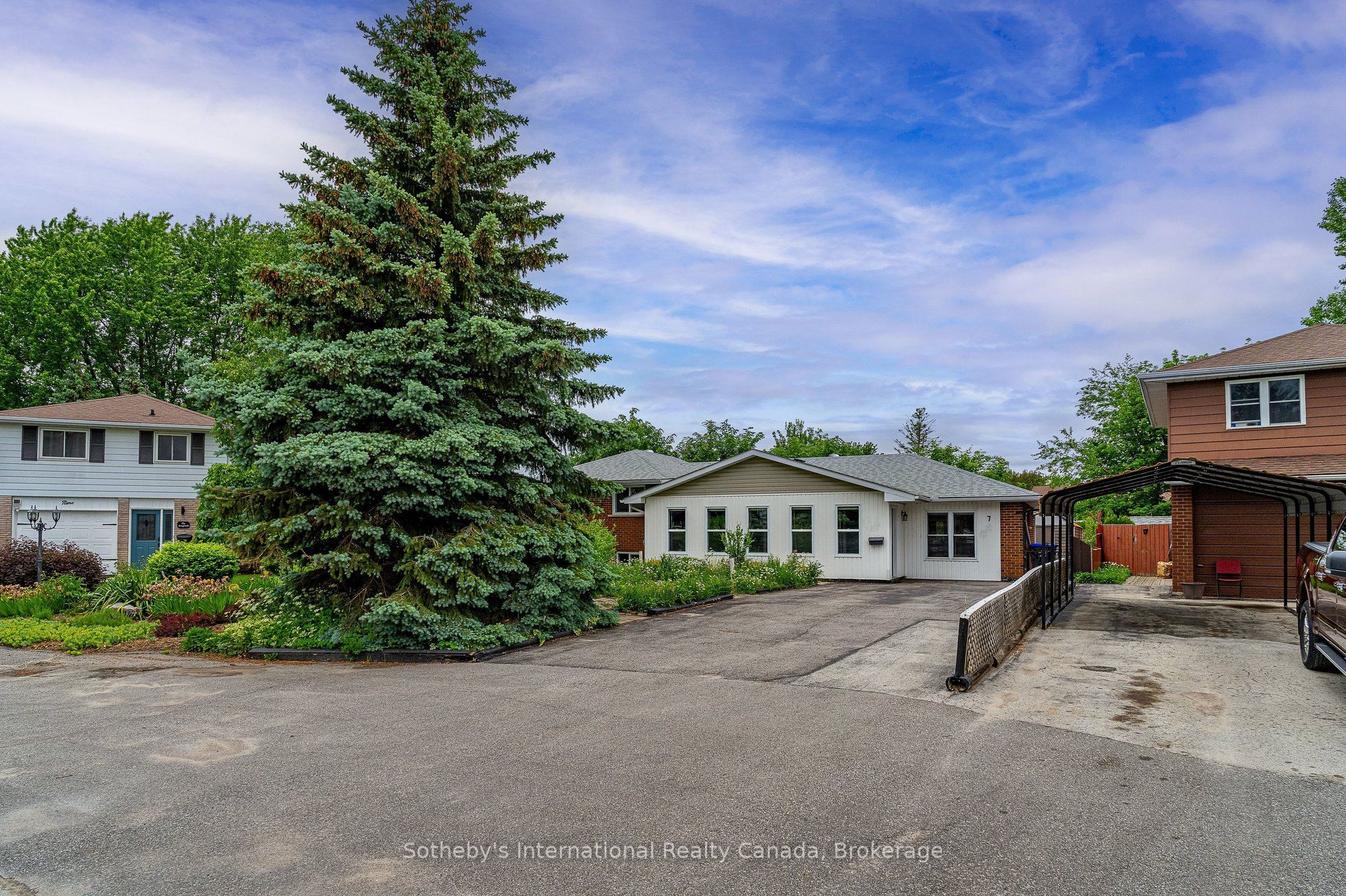 7 Whipps Court, Collingwood, ON L9Y 4B7 photo 4