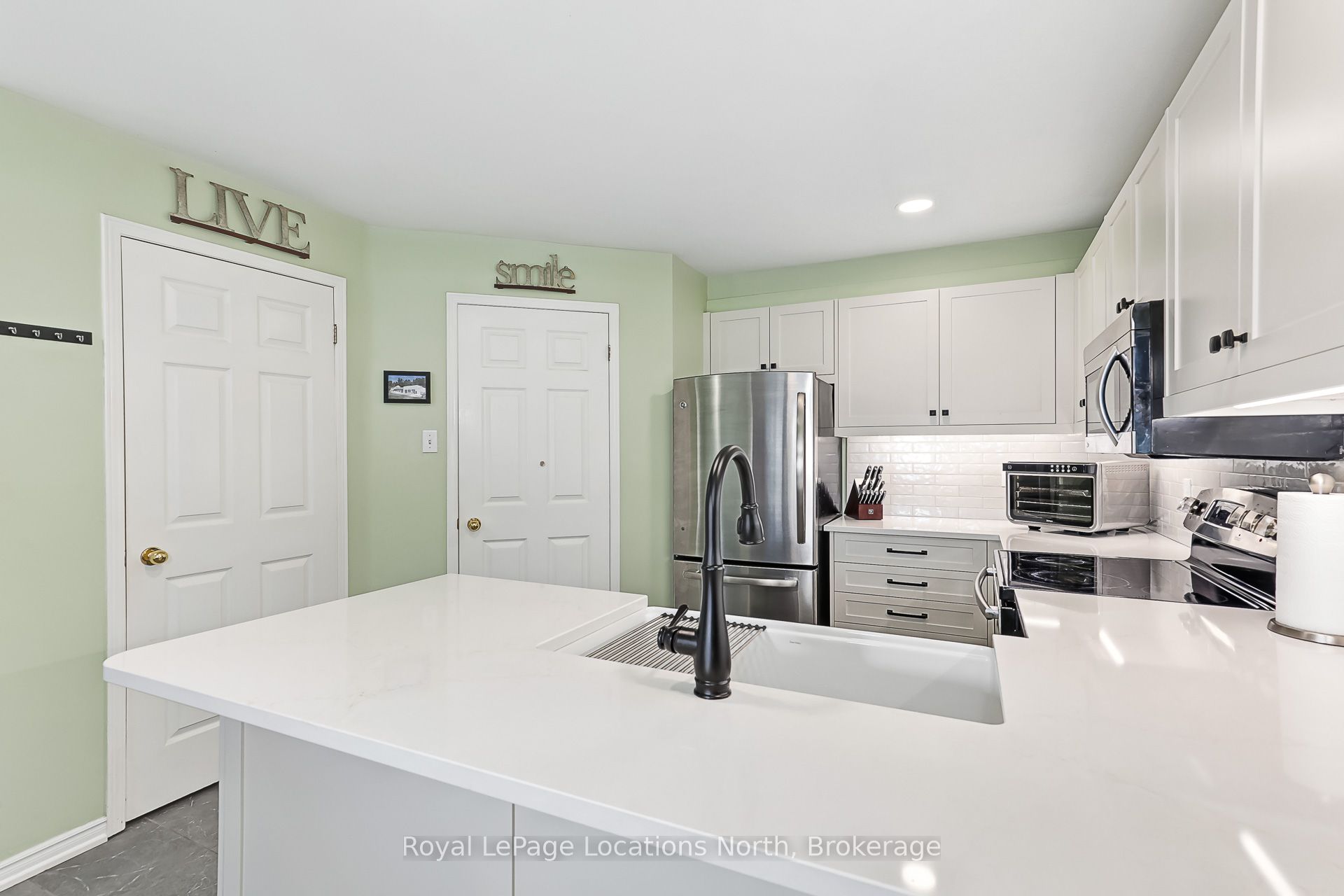 55 Trott Boulevard 139, Collingwood, ON L9Y 5B8 photo 4