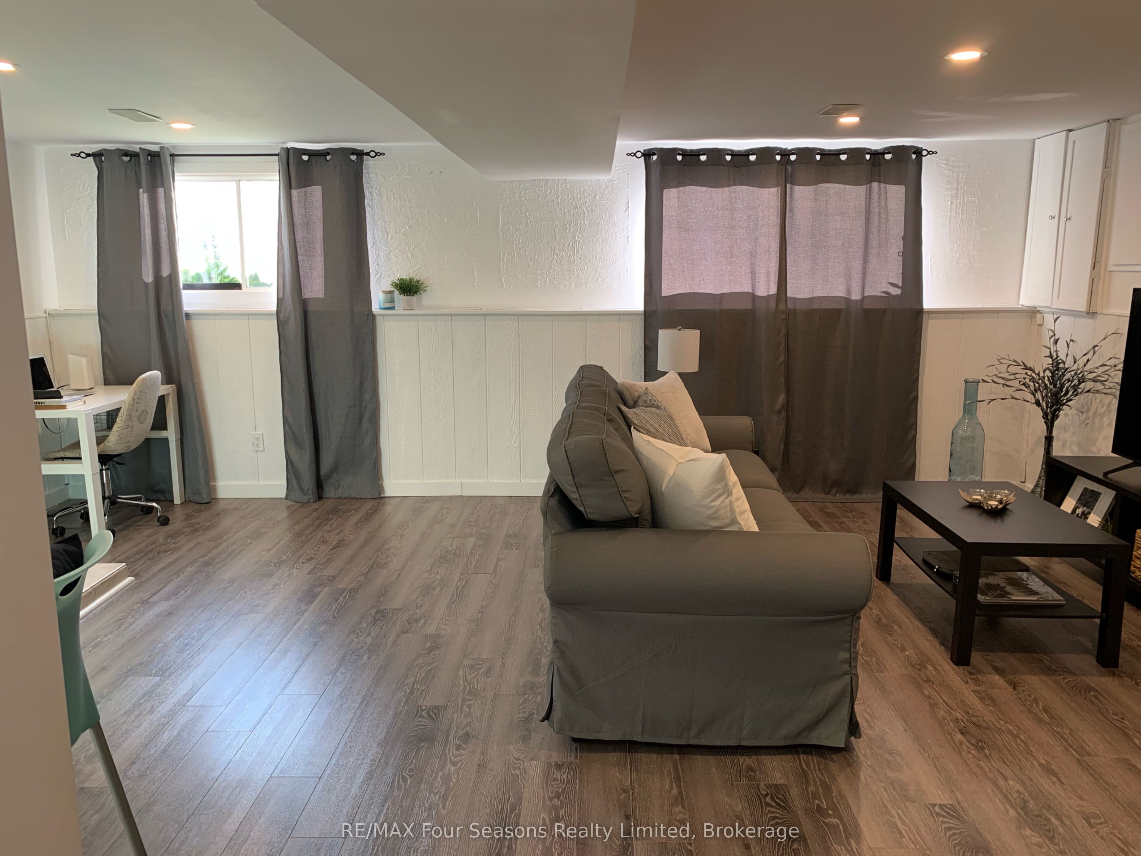 57 Courtice Crescent Unit 2, Collingwood, ON L9Y 4N7 photo 4