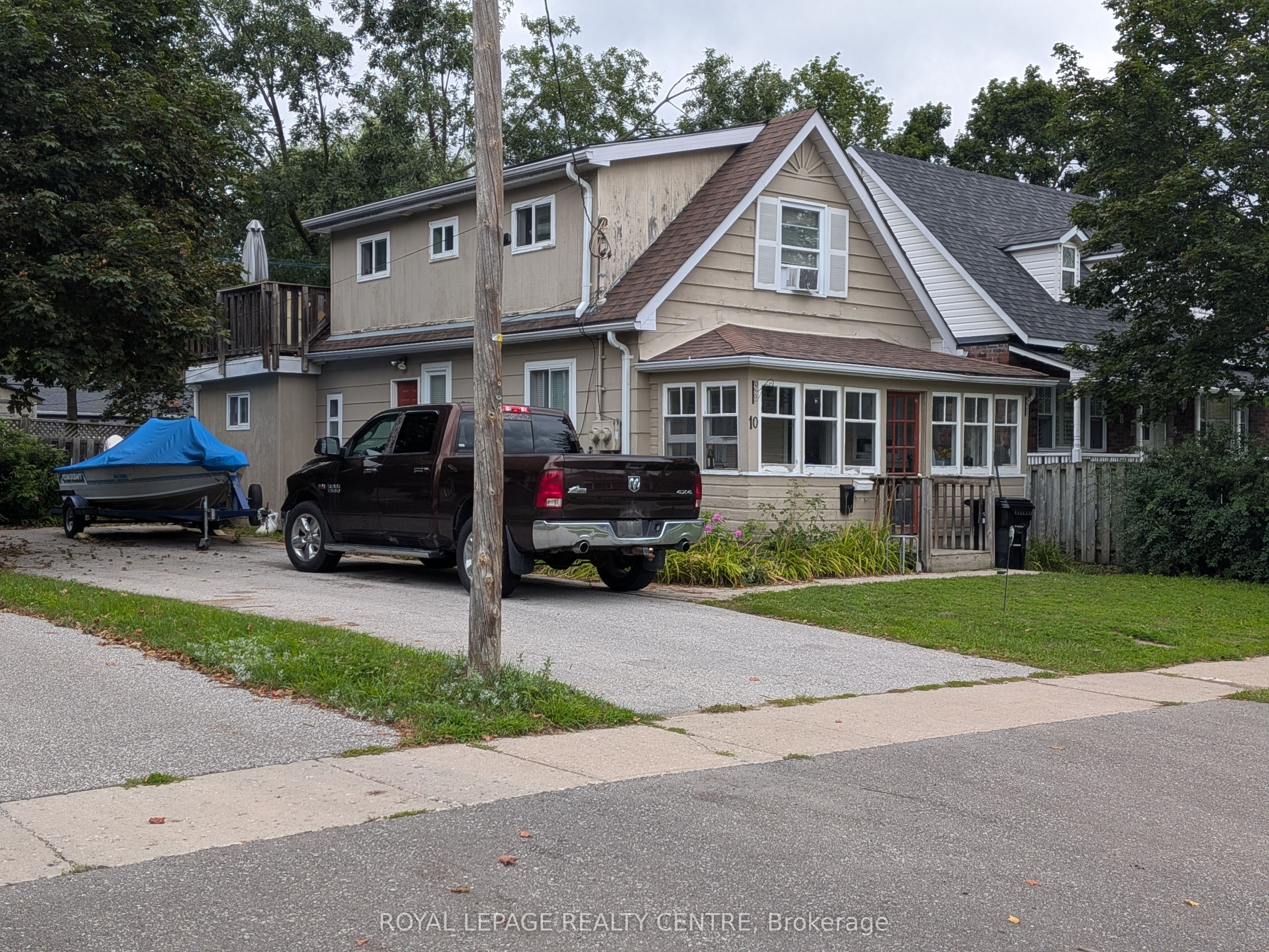 10 Dufferin Street Upper, Barrie, ON L4N 2J7