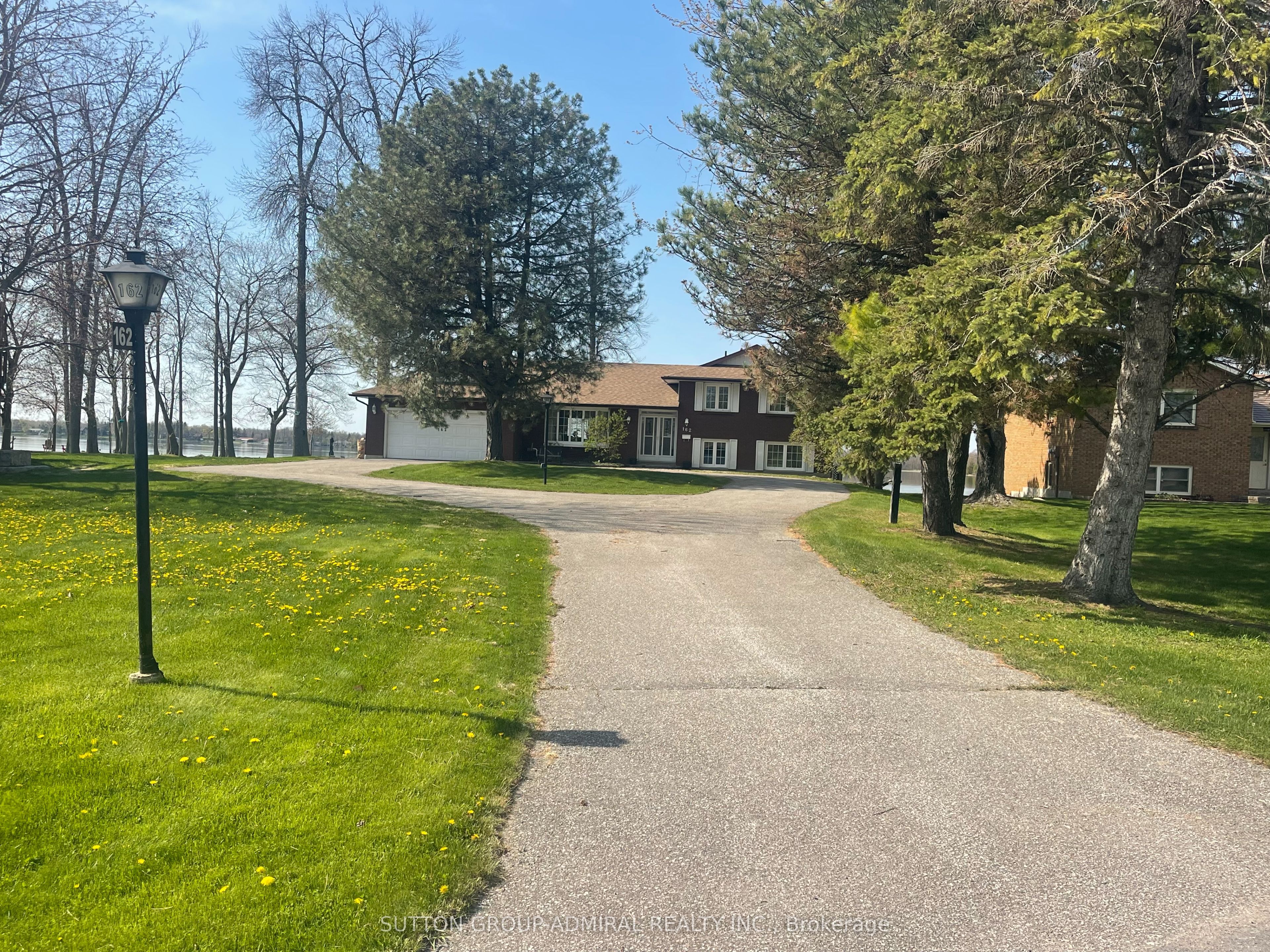 162 Bayshore Drive, Ramara, ON L3T 2N9 photo 2